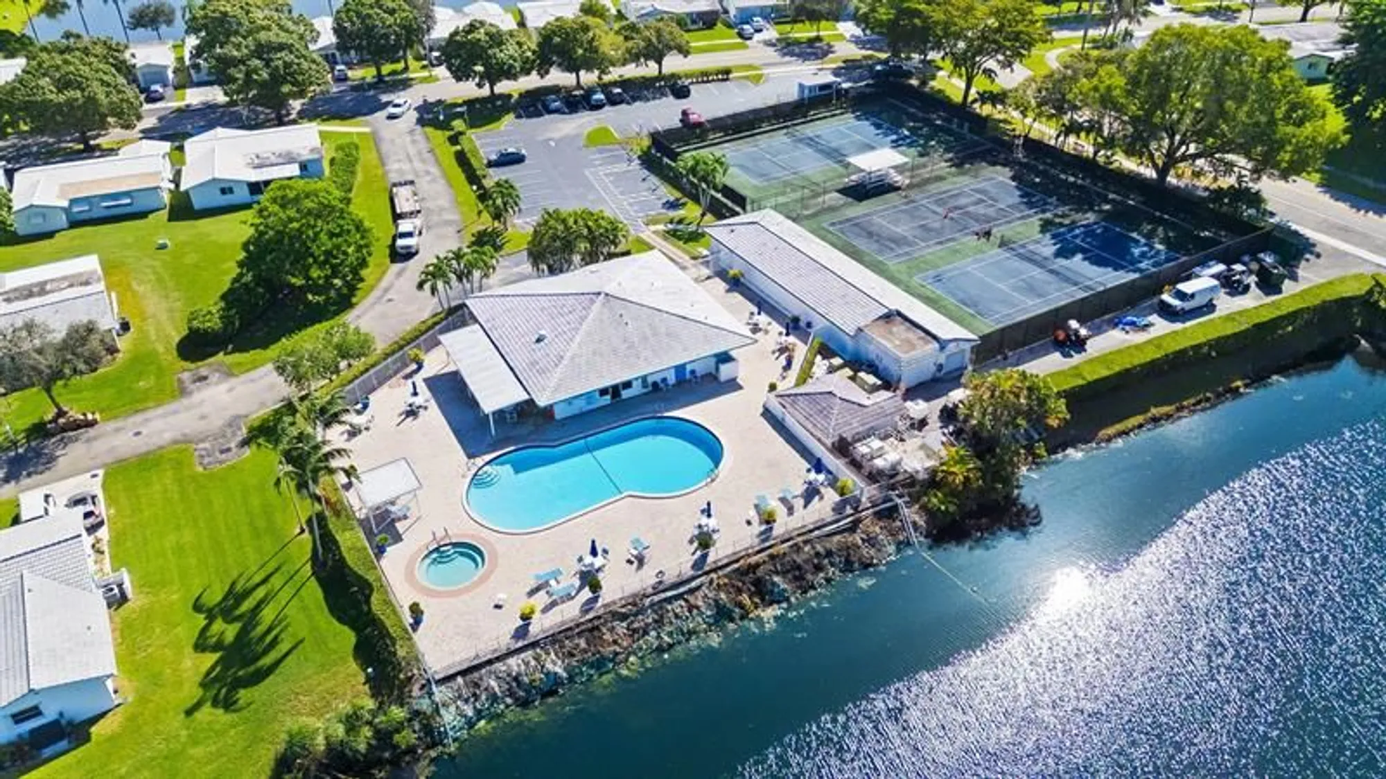 Property Slideshow image 32 of 34 | 8851 nw 15th st, Plantation, FL, 33322