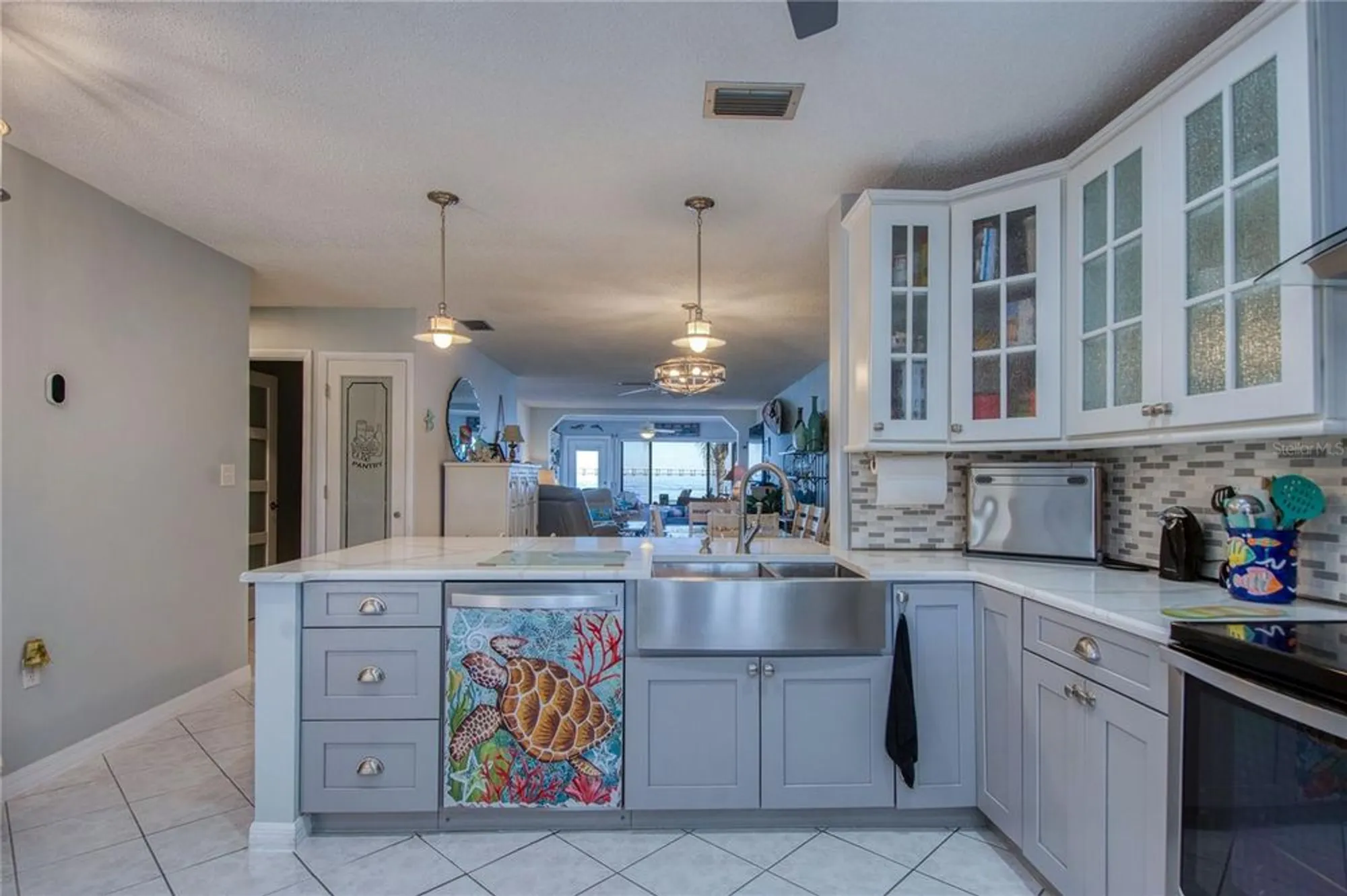 Property Slideshow image 8 of 36 | 19029 us highway 19 n apt 32b, Clearwater, FL, 33764