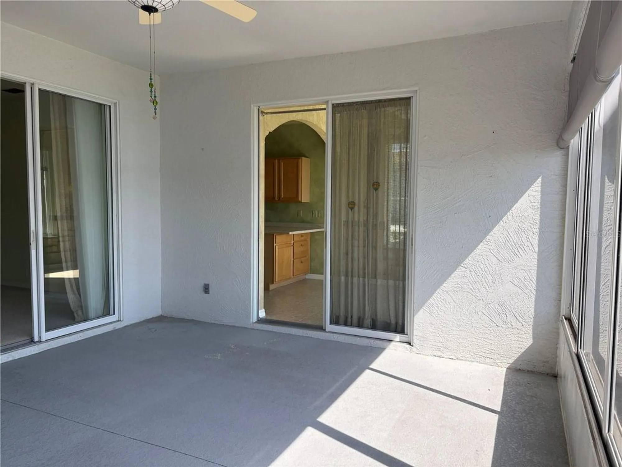 Property Slideshow image 27 of 53 | 4220 windchime ln, Lakeland, FL, 33811