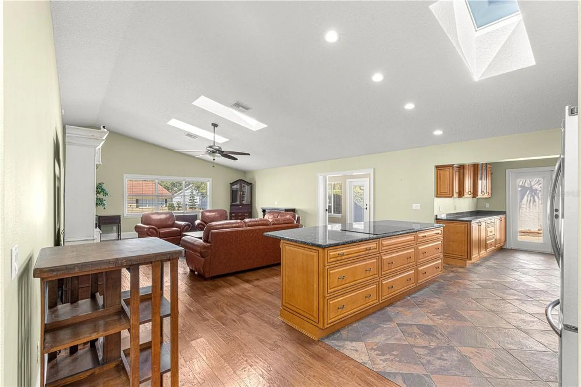 Property Slideshow image 8 of 60 | 9120 sw 91st ter, Ocala, FL, 34481