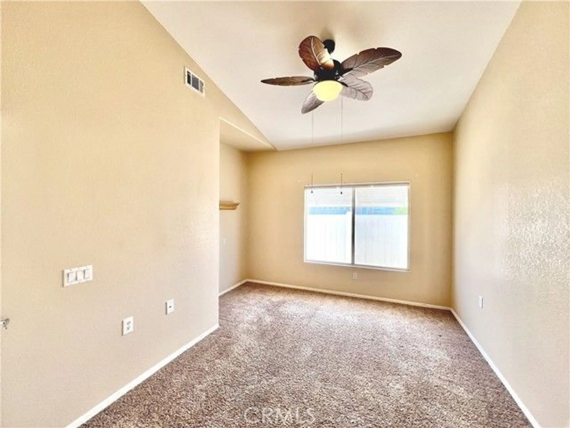 Property Slideshow image 18 of 34 | 26933 circus dr, Menifee, CA, 92585