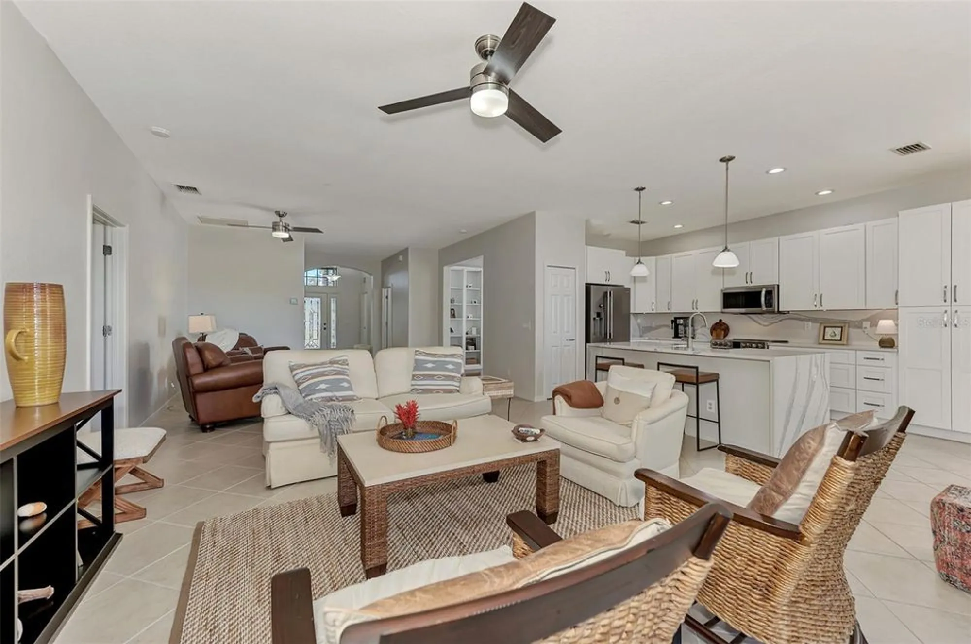 Property Slideshow image 20 of 53 | 20619 capello dr, Venice, FL, 34292