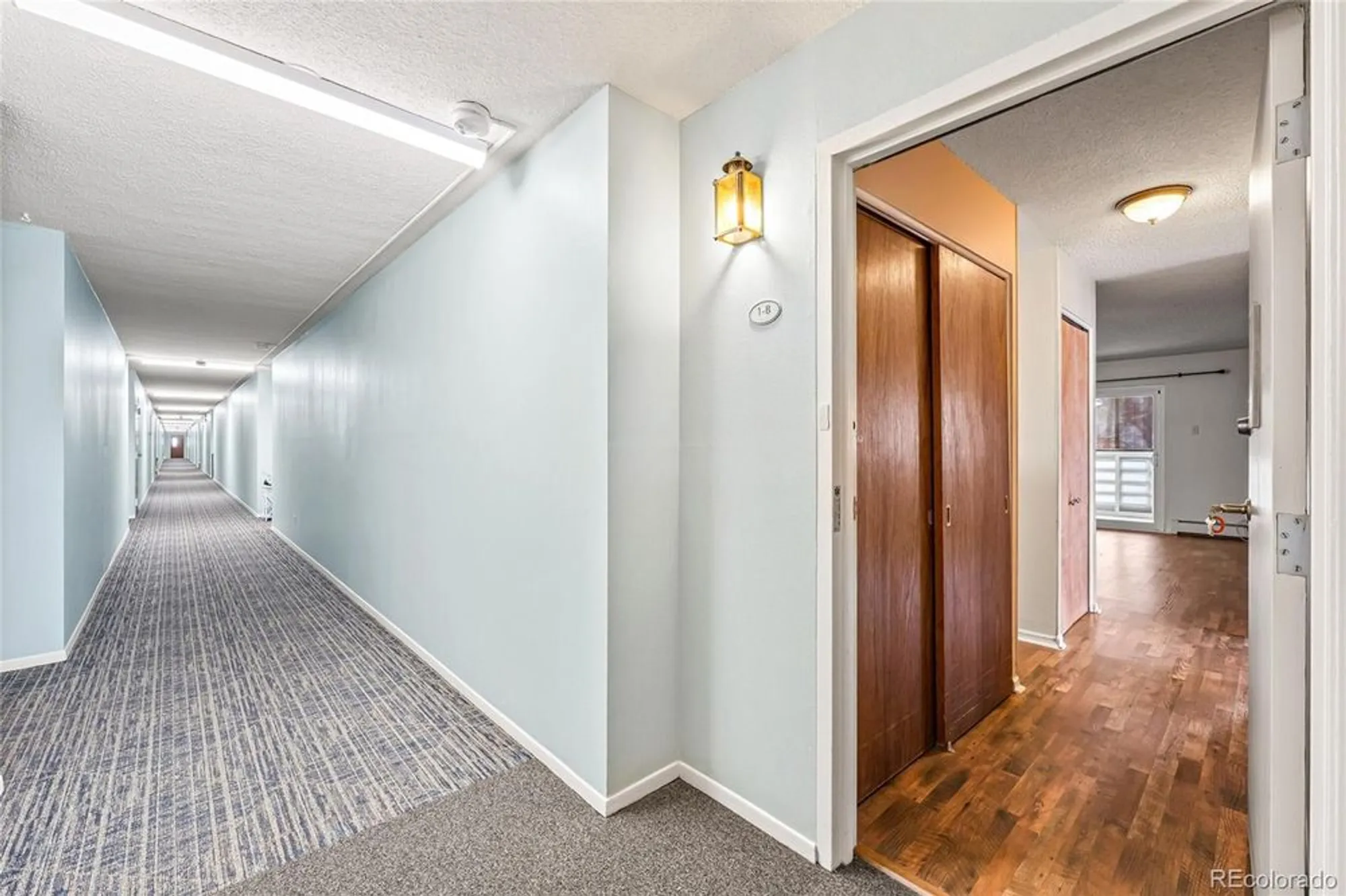 Property Slideshow image 3 of 34 | 610 s alton way 1b, Denver, CO, 80247