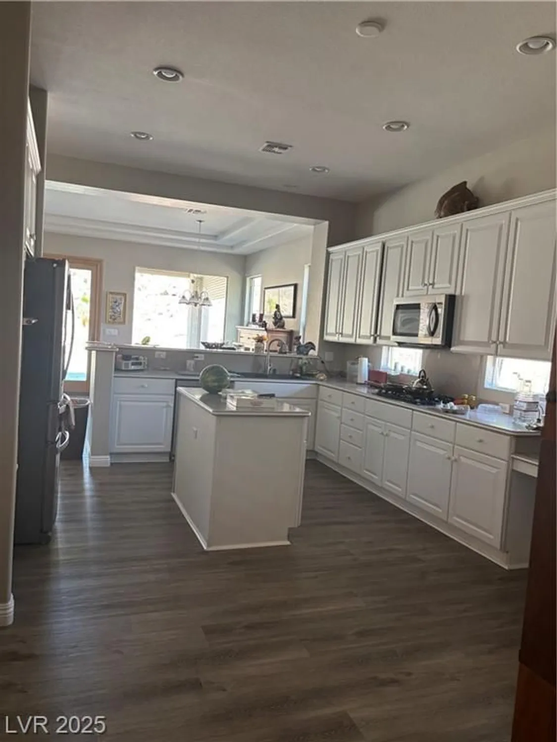 Property Slideshow image 20 of 40 | 2169 tiger willow dr, Henderson, NV, 89012