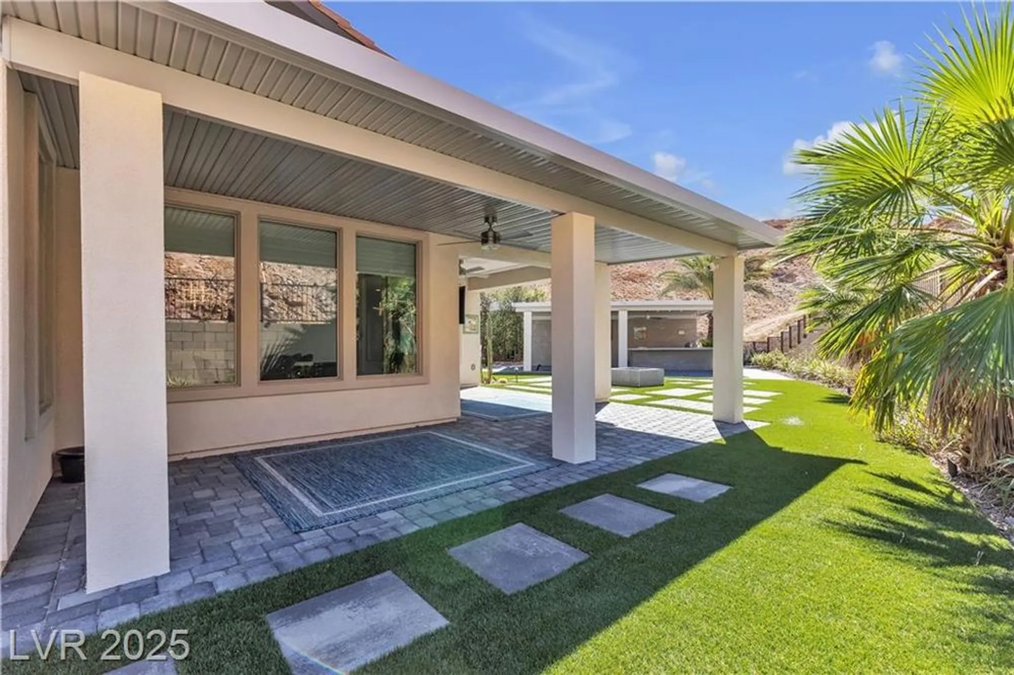 Property Slideshow image 39 of 76 | 11 acacia creek ct, Henderson, NV, 89011