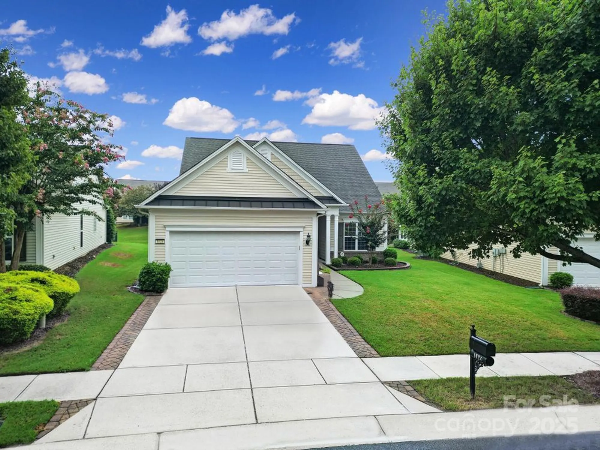 Property Slideshow image 38 of 48 | 1024 mesa verde dr, Fort Mill, SC, 29707