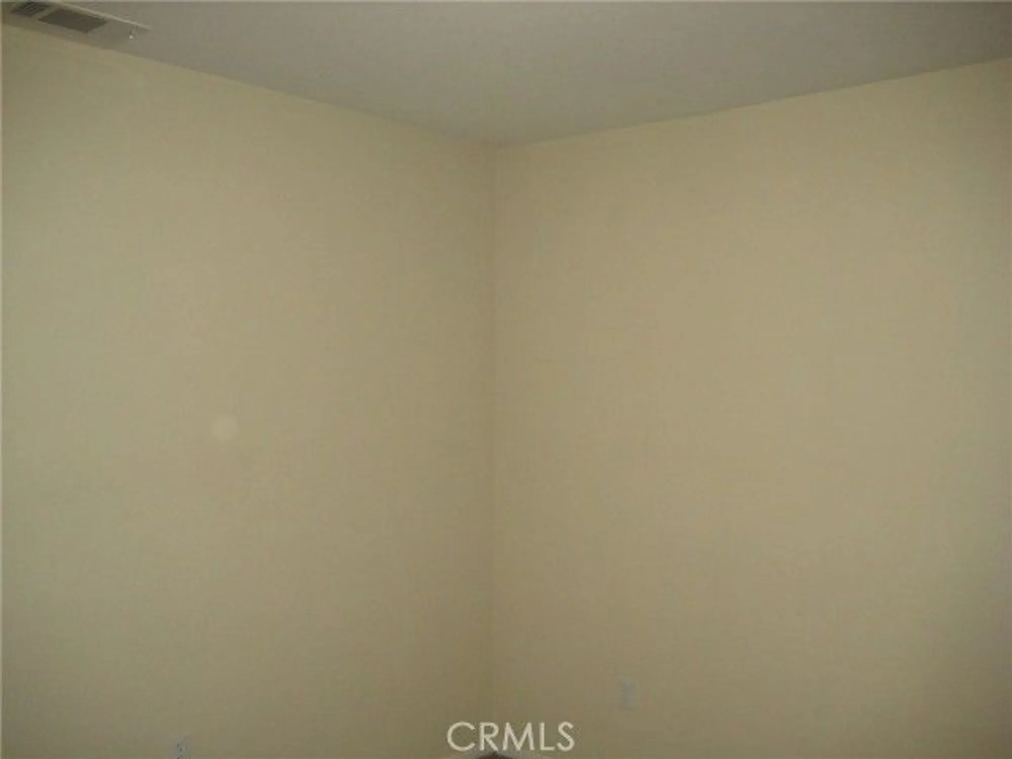 Property Slideshow image 18 of 41 | 19058 pamela ln, Apple Valley, CA, 92308