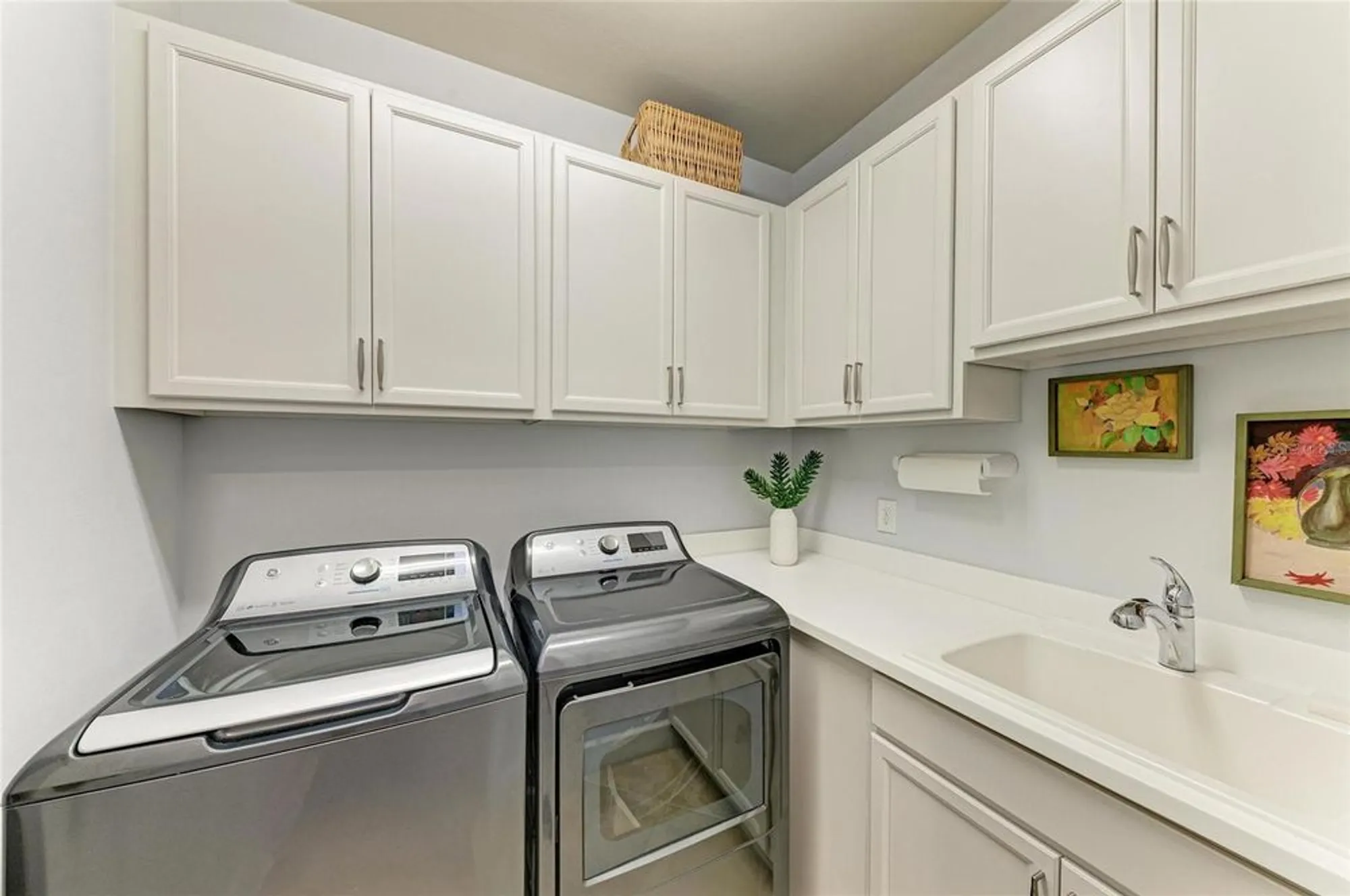 Property Slideshow image 41 of 65 | 7572 viola loop, Bradenton, FL, 34202