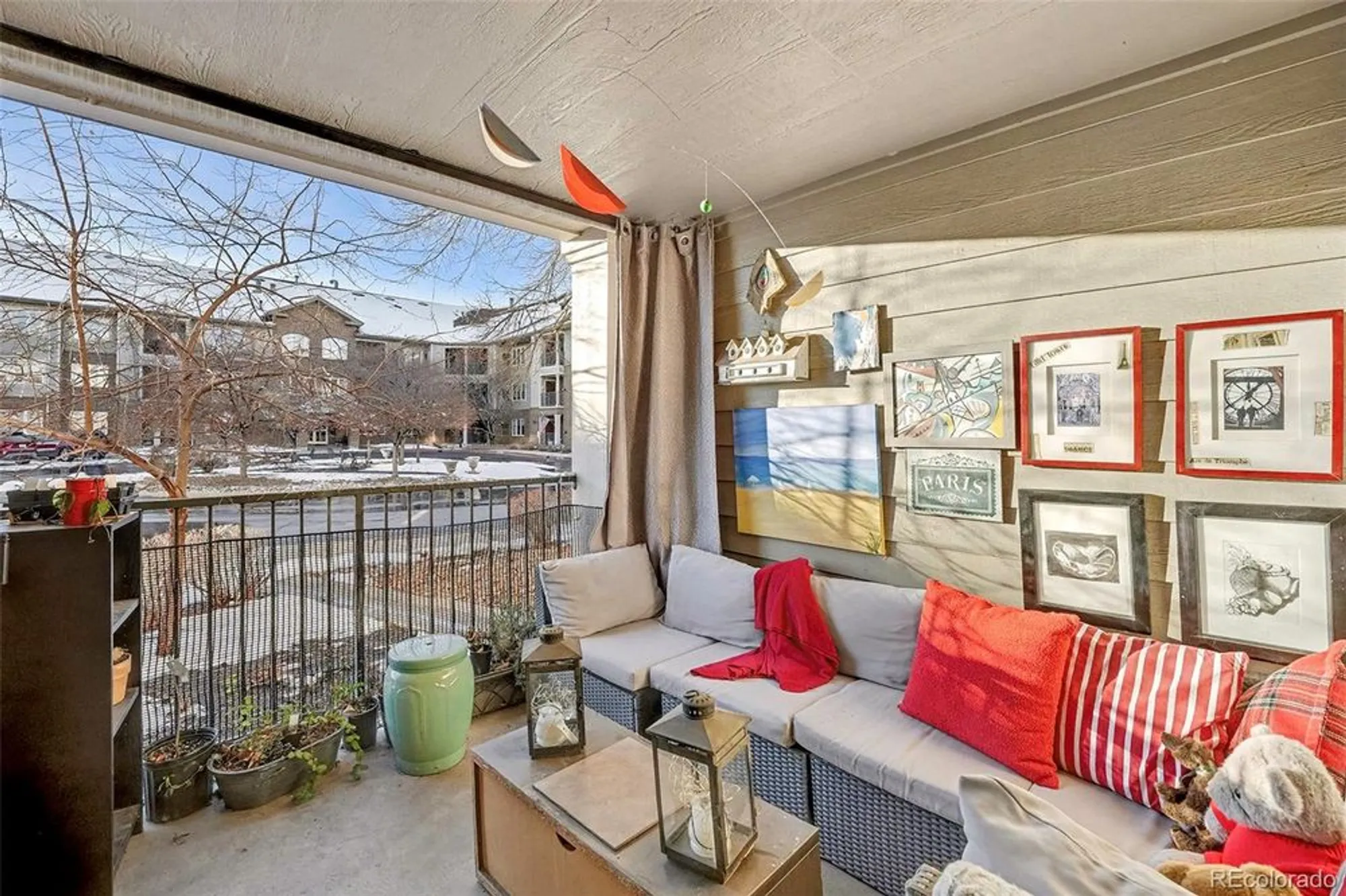 Property Slideshow image 7 of 25 | 2896 w riverwalk cir a105, Littleton, CO, 80123