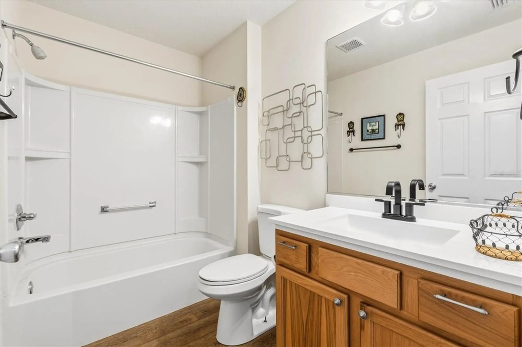 Property Slideshow image 19 of 34 | 2136 kerwood loop, The Villages, FL, 32162