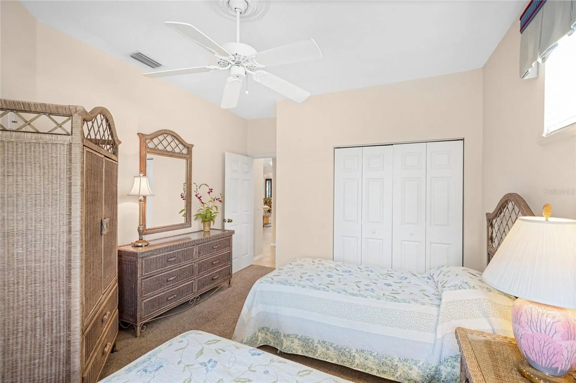 Property Slideshow image 22 of 51 | 875 chalmers dr 11, Venice, FL, 34293