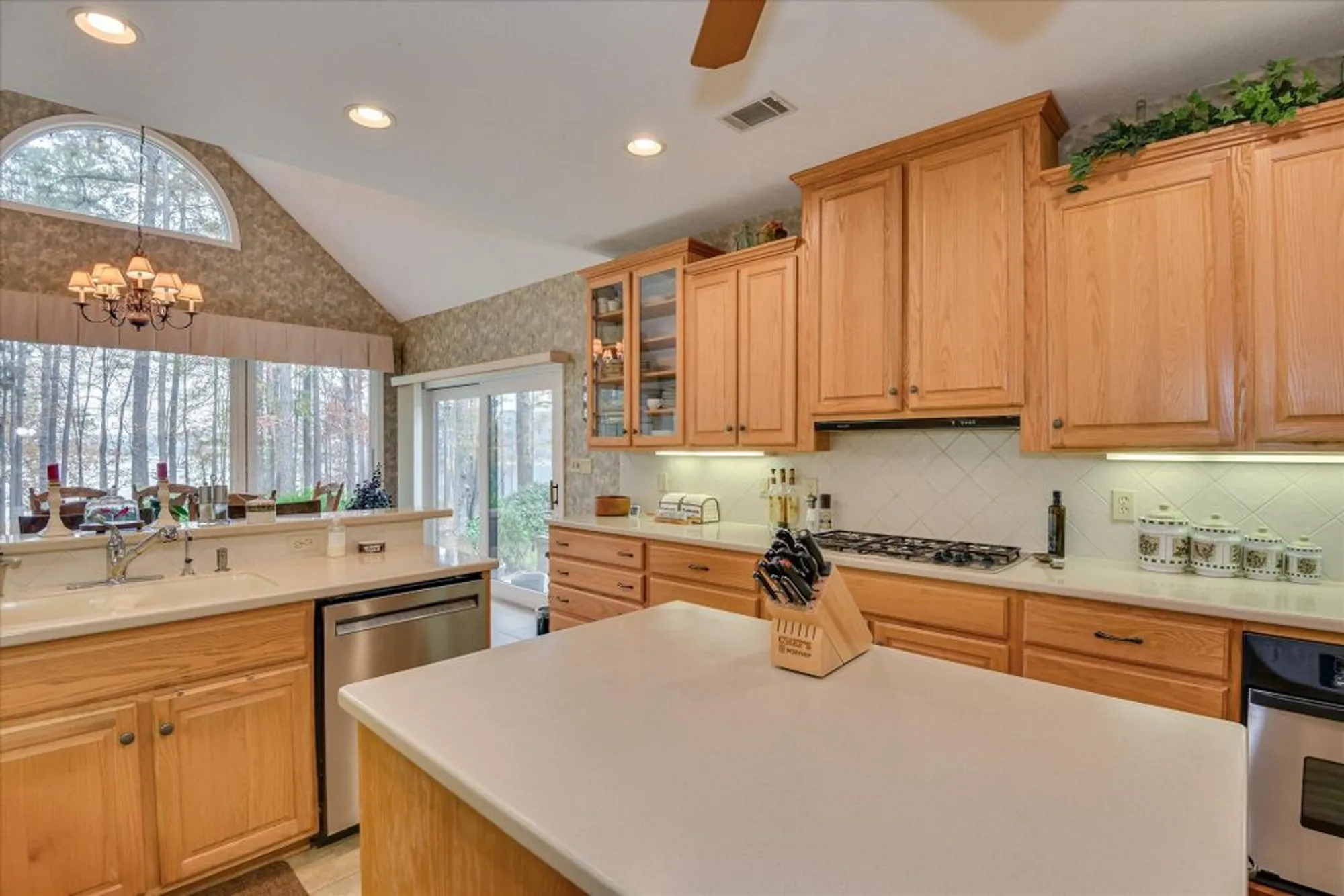 Property Slideshow image 26 of 70 | 206 roujon trce, Mc Cormick, SC, 29835