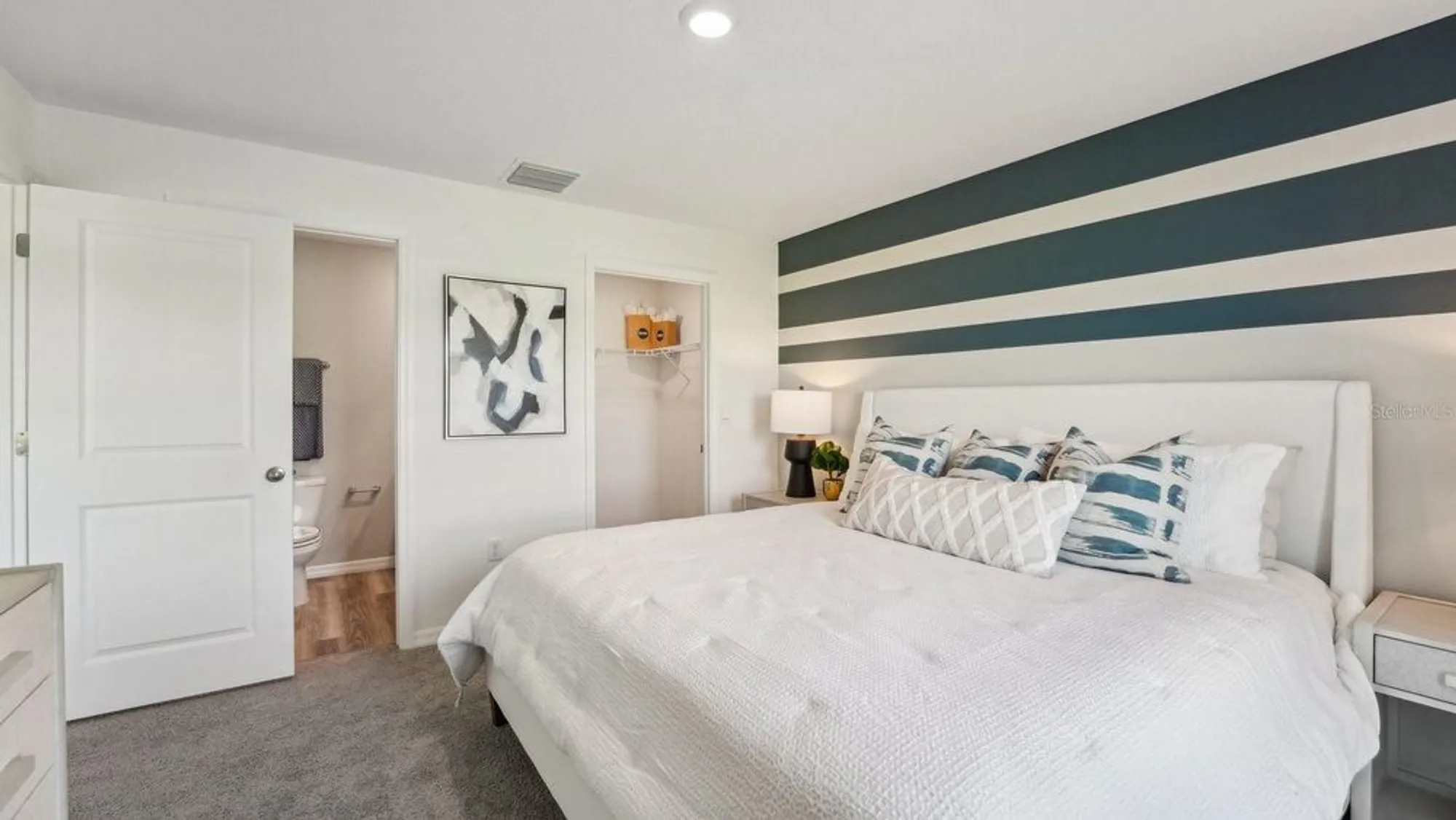 Property Slideshow image 18 of 28 | 15913 se 101st cir, Summerfield, FL, 34491