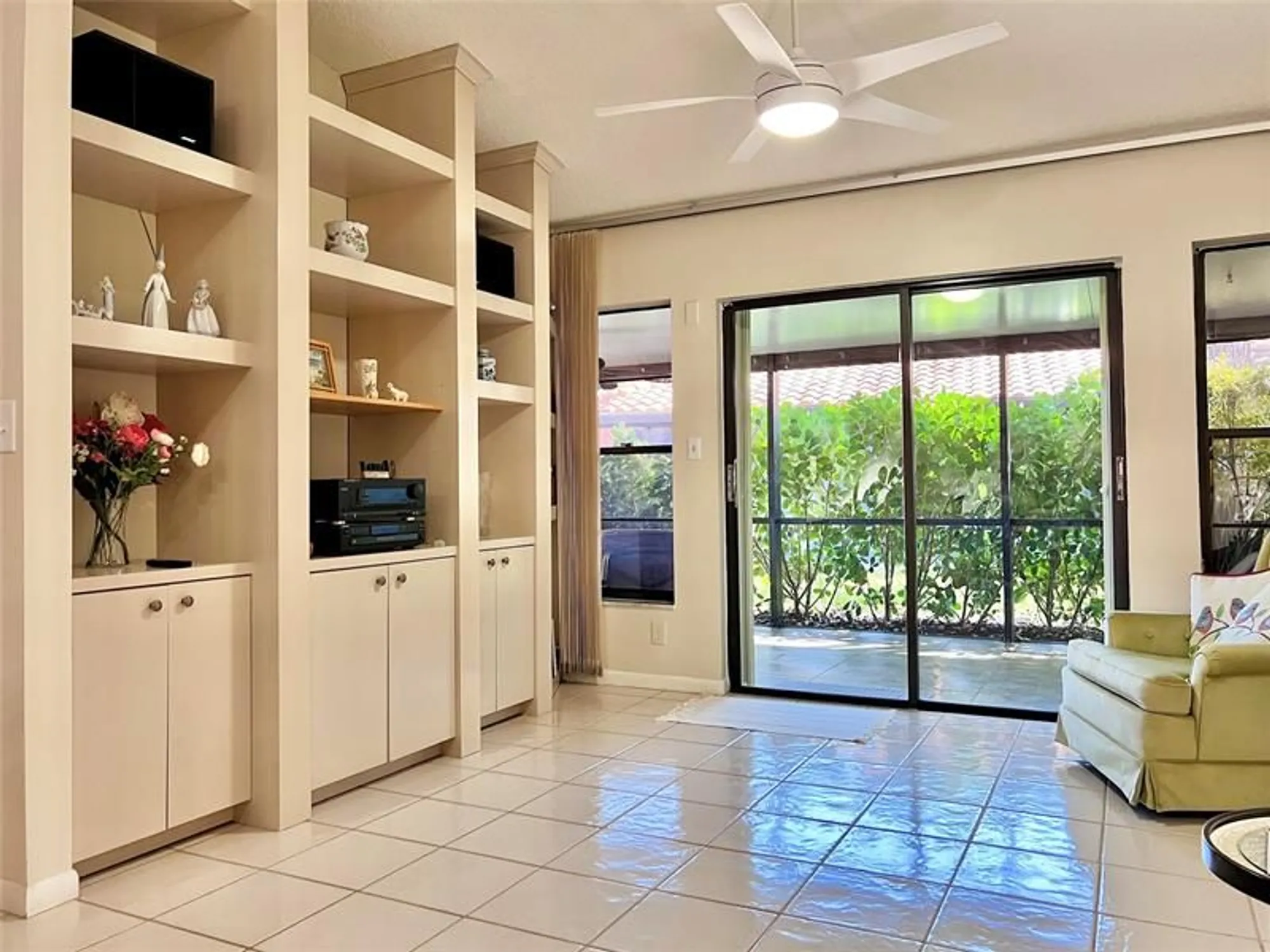 Property Slideshow image 16 of 59 | 10726 beach palm ct a, Boynton Beach, FL, 33437