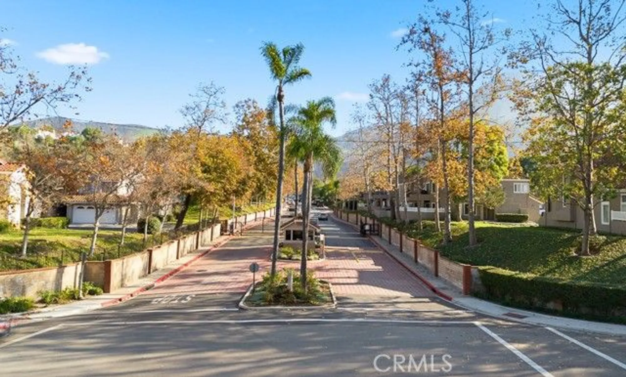 Property Slideshow image 49 of 52 | 1069 belleza st, Camarillo, CA, 93012