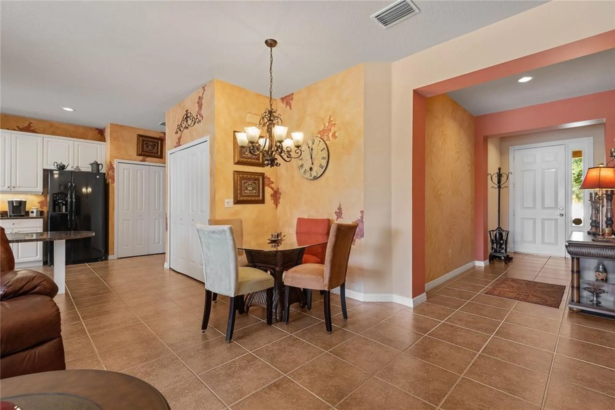 Property Slideshow image 22 of 67 | 680 elk river dr, Ormond Beach, FL, 32174
