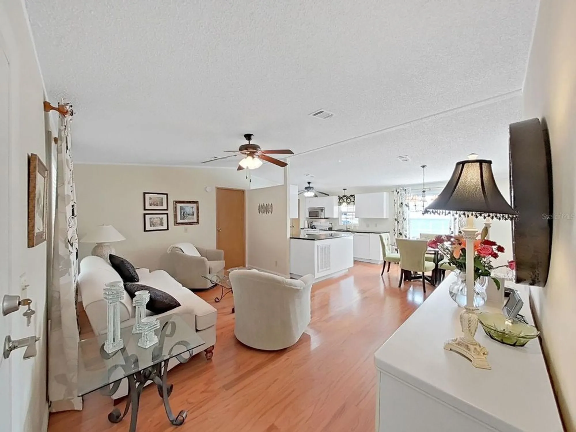 Property Slideshow image 11 of 44 | 1758 fox hill dr, Lakeland, FL, 33810