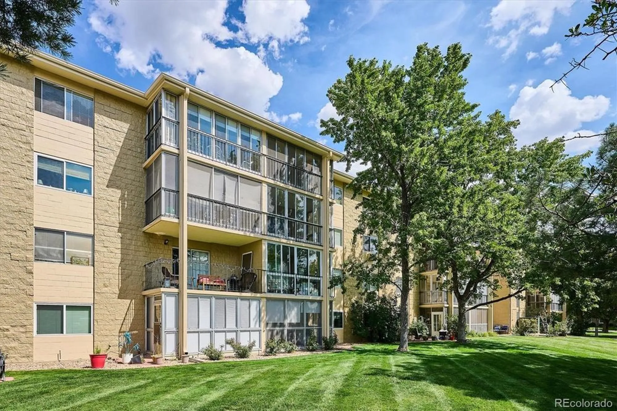 Property Slideshow image 4 of 37 | 13606 e bates ave apt 410, Aurora, CO, 80014