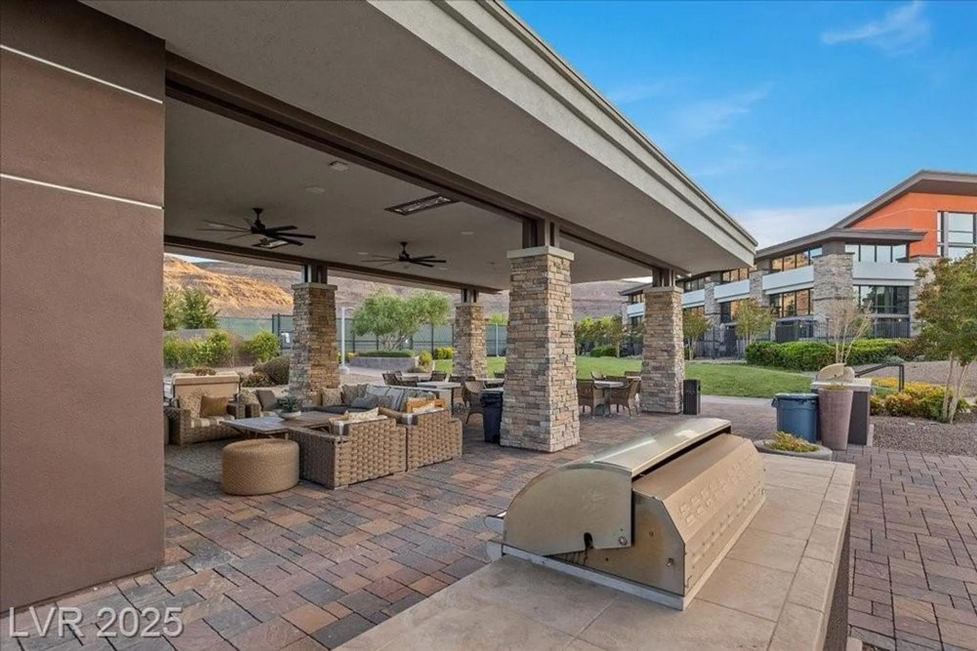 Property Slideshow image 51 of 77 | 6722 desert crimson st, Las Vegas, NV, 89148