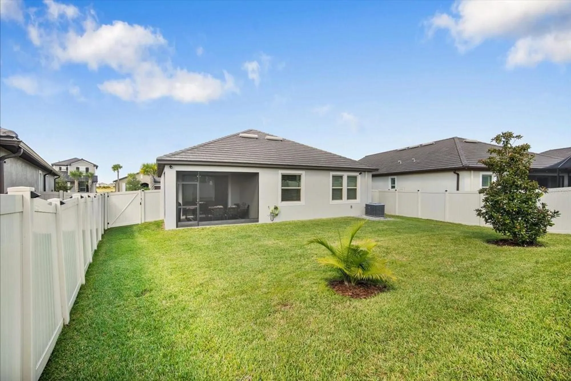 Property Slideshow image 27 of 39 | 31707 magna gulf loop, San Antonio, FL, 33576