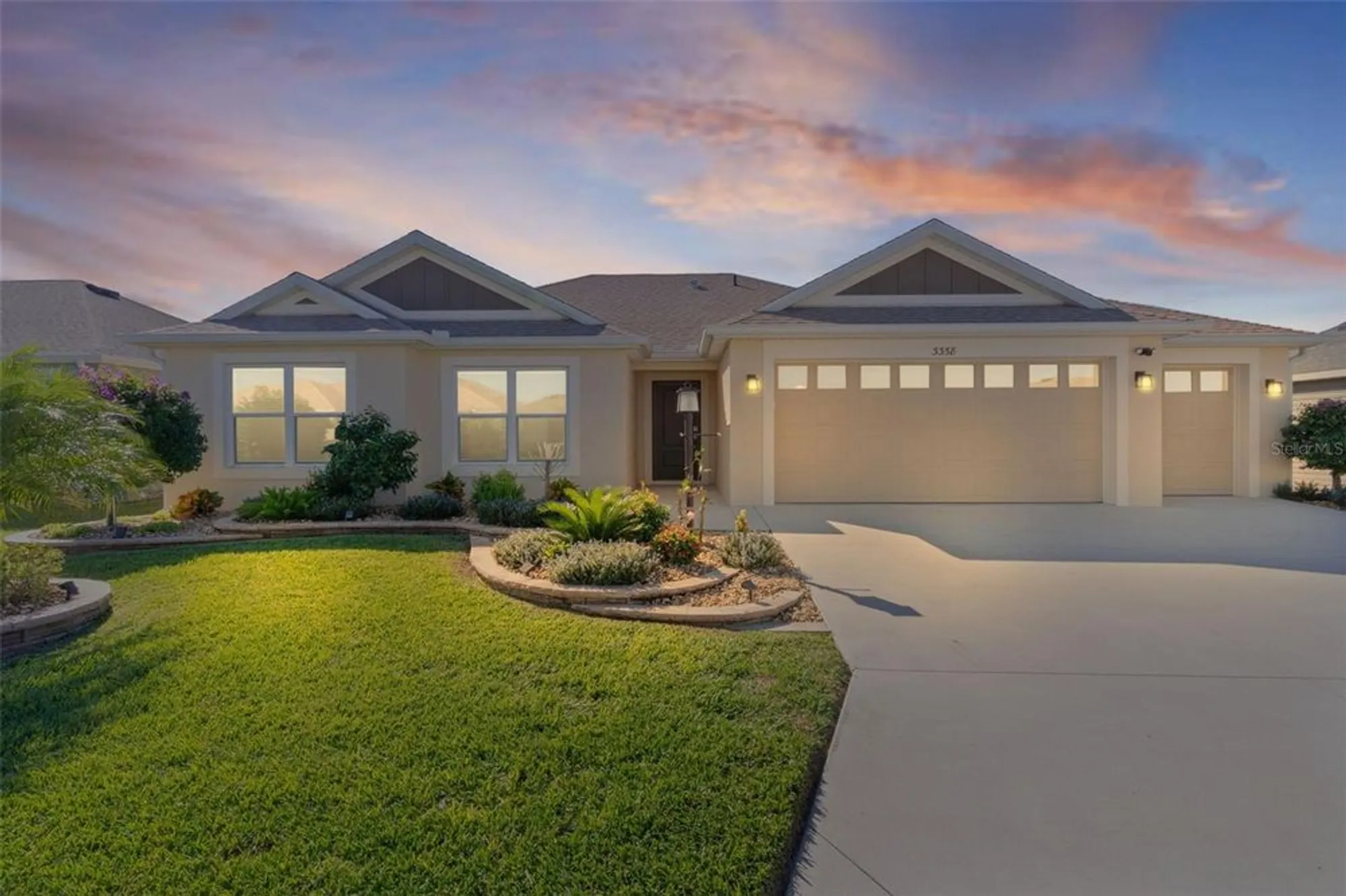 Property Slideshow image 2 of 42 | 3358 brianna ln, The Villages, FL, 32163