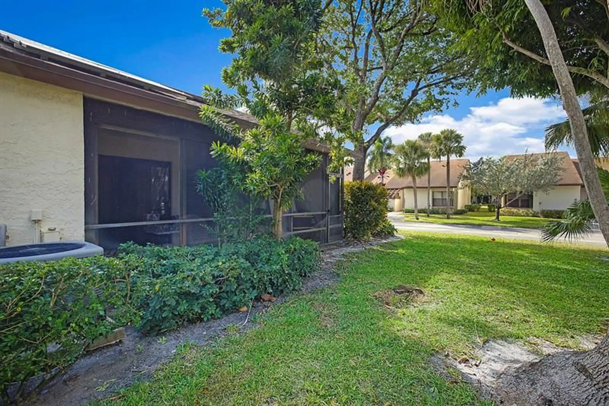 Property Slideshow image 25 of 27 | 7551 caesar st a, Lake Worth, FL, 33467