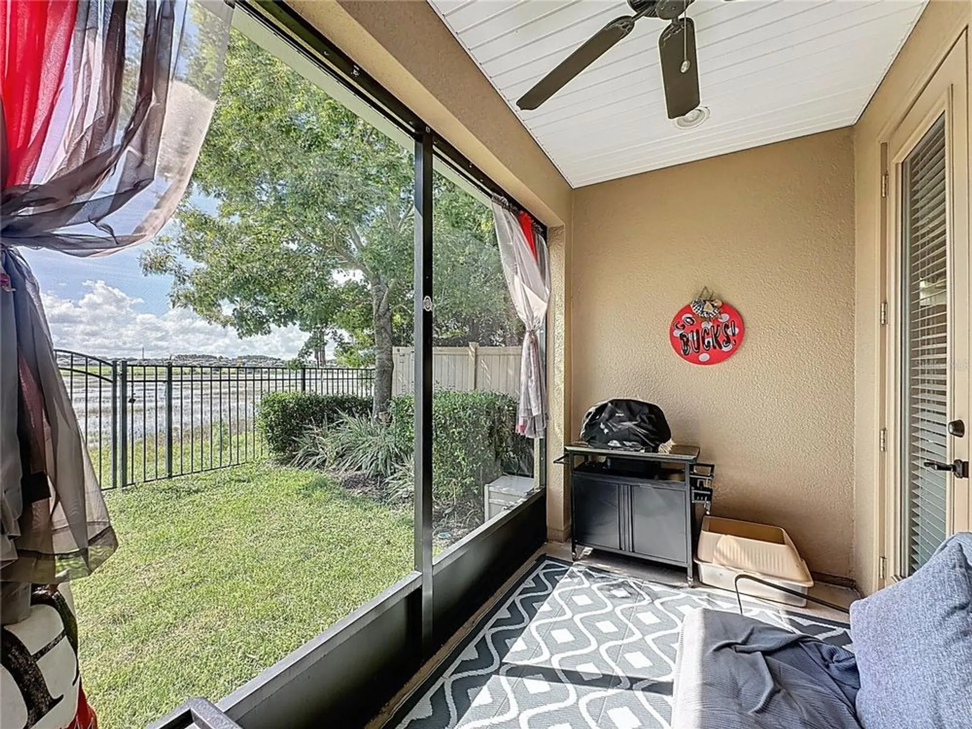 Property Slideshow image 32 of 73 | 126 bayou bend rd, Groveland, FL, 34736