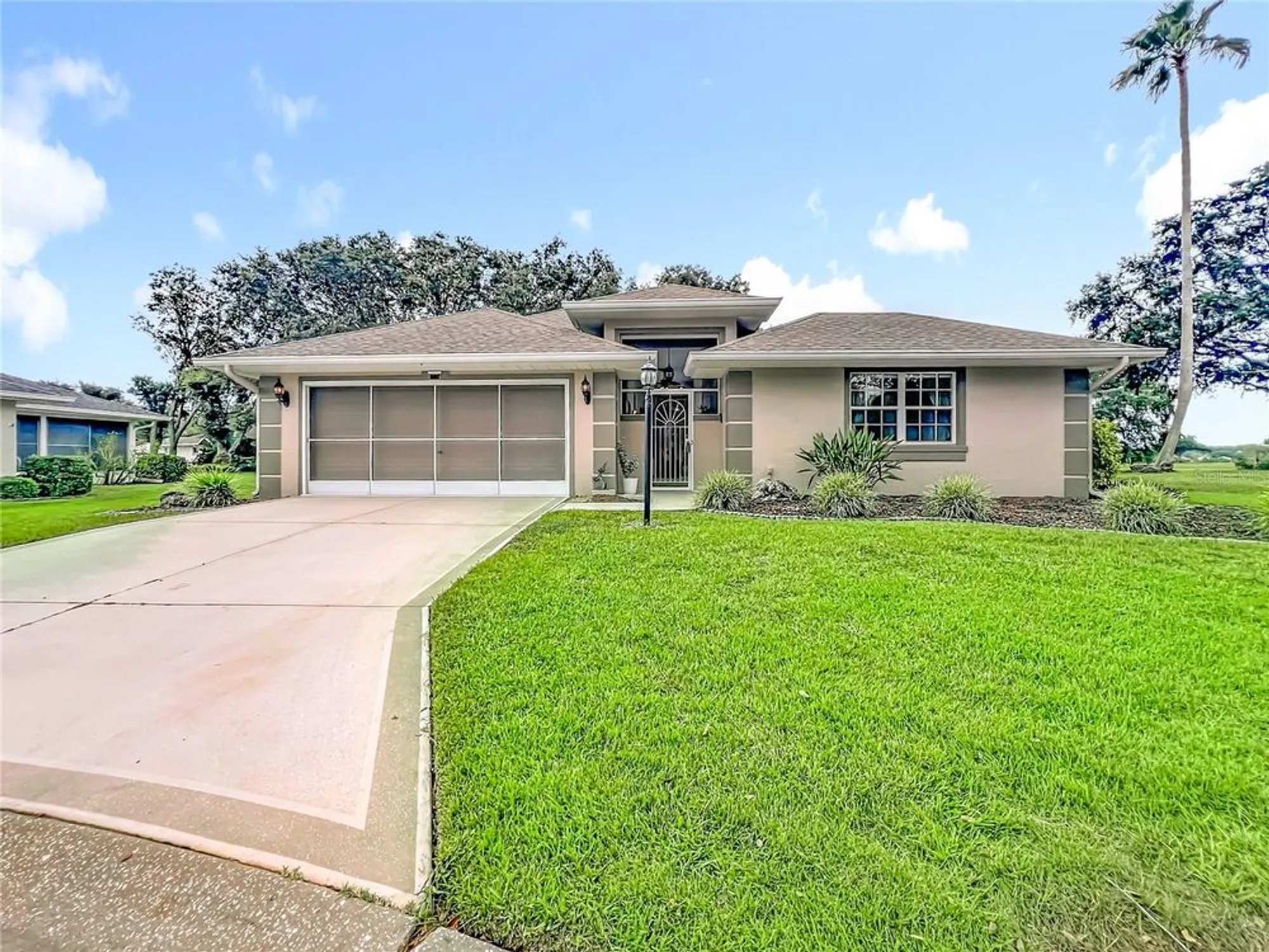 Property Slideshow image 5 of 73 | 5902 princess diana ct, Leesburg, FL, 34748