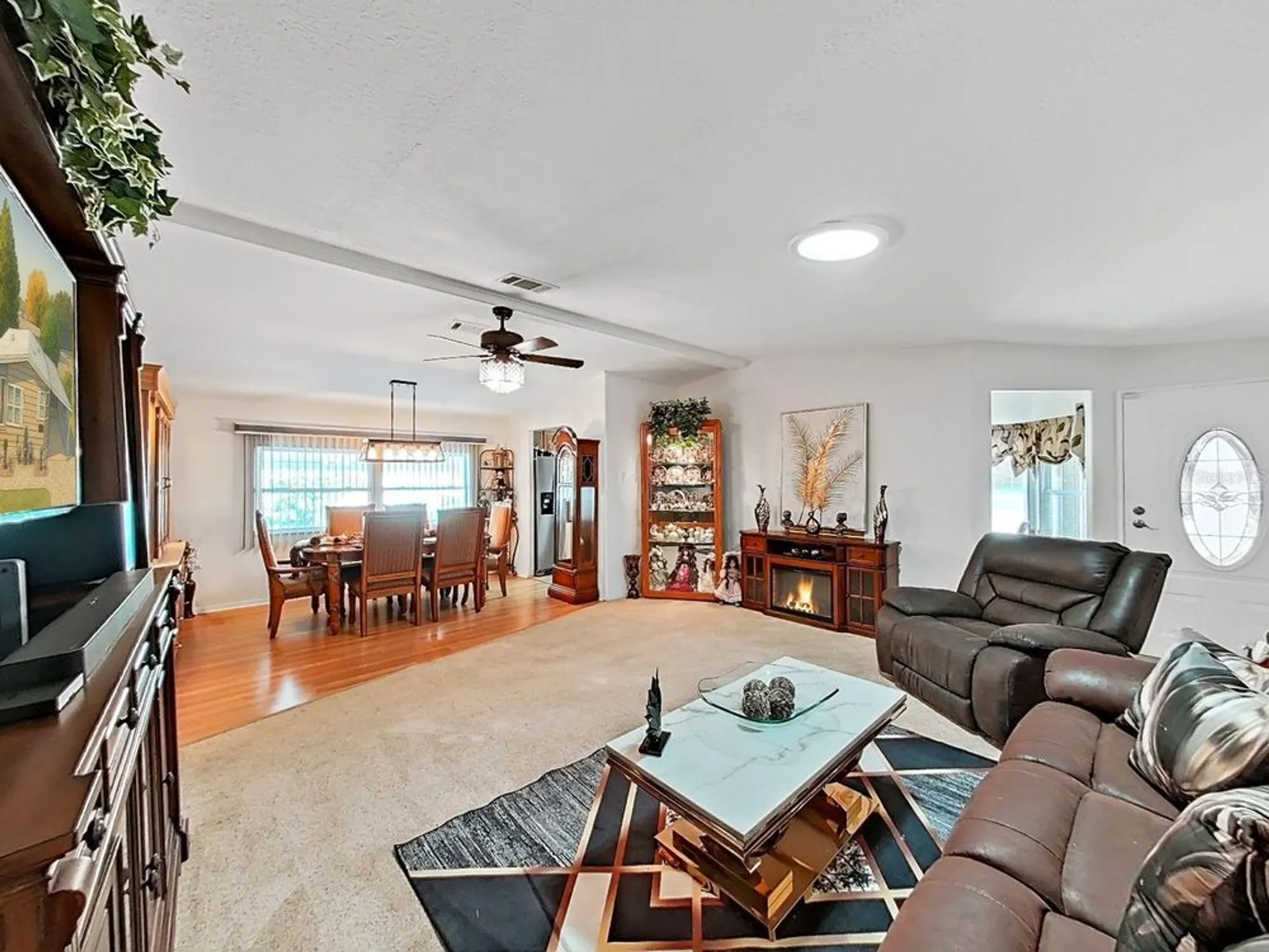 Property Slideshow image 13 of 40 | 5038 foxwood blvd, Lakeland, FL, 33810