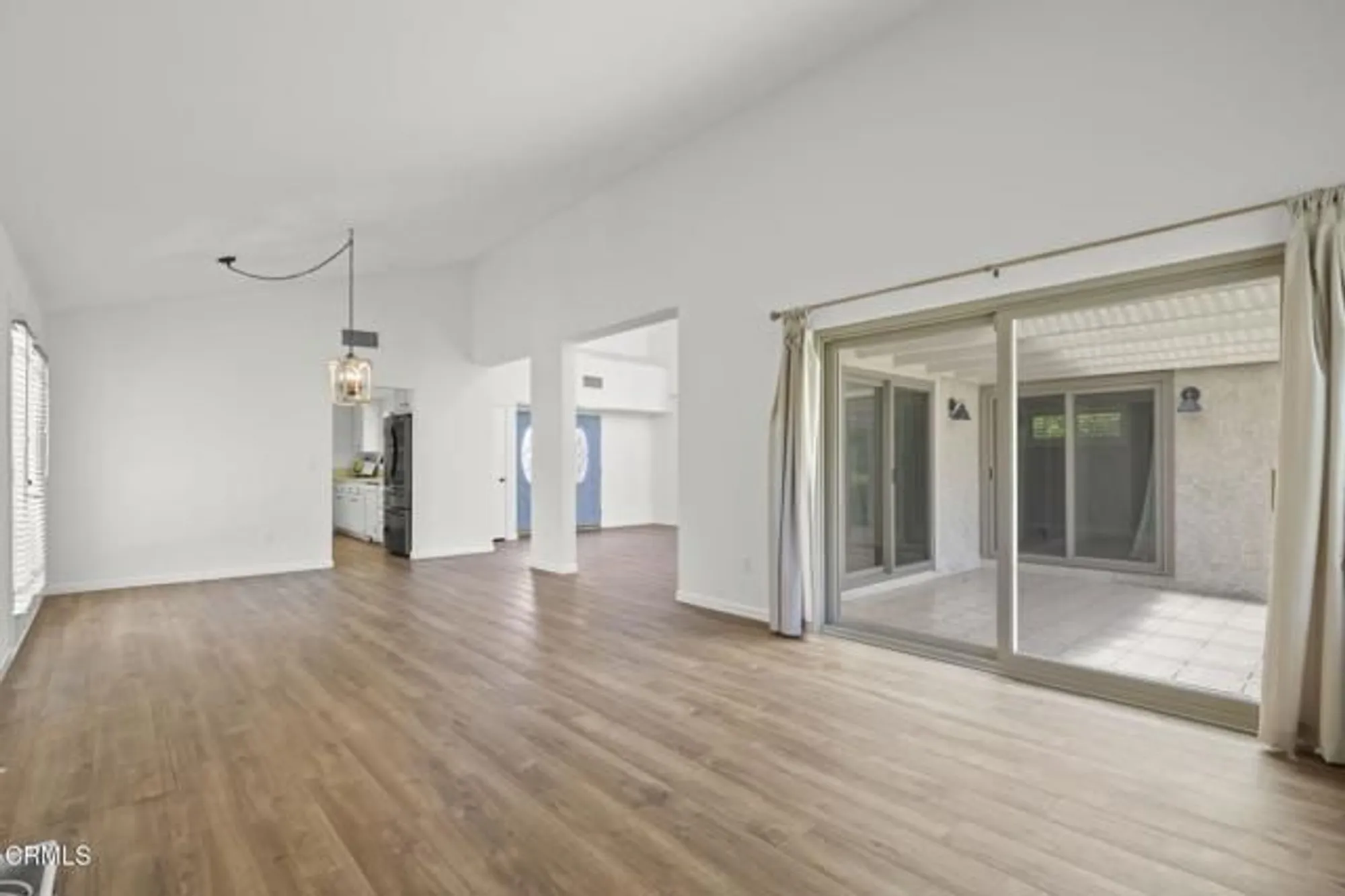 Property Slideshow image 13 of 47 | 6089 san dimas ave, Camarillo, CA, 93012