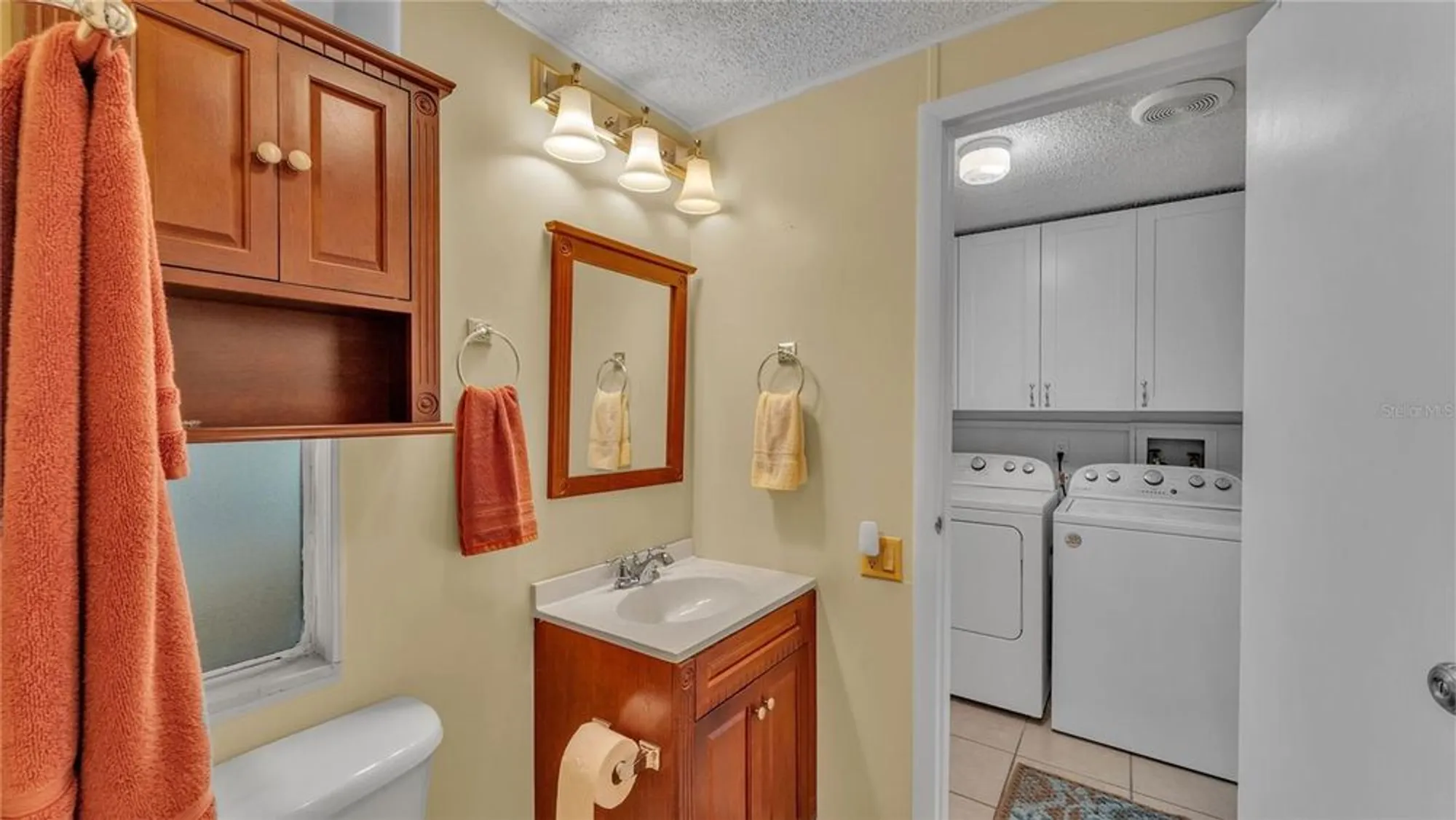 Property Slideshow image 25 of 48 | 3279 pebble bend dr, Lakeland, FL, 33810