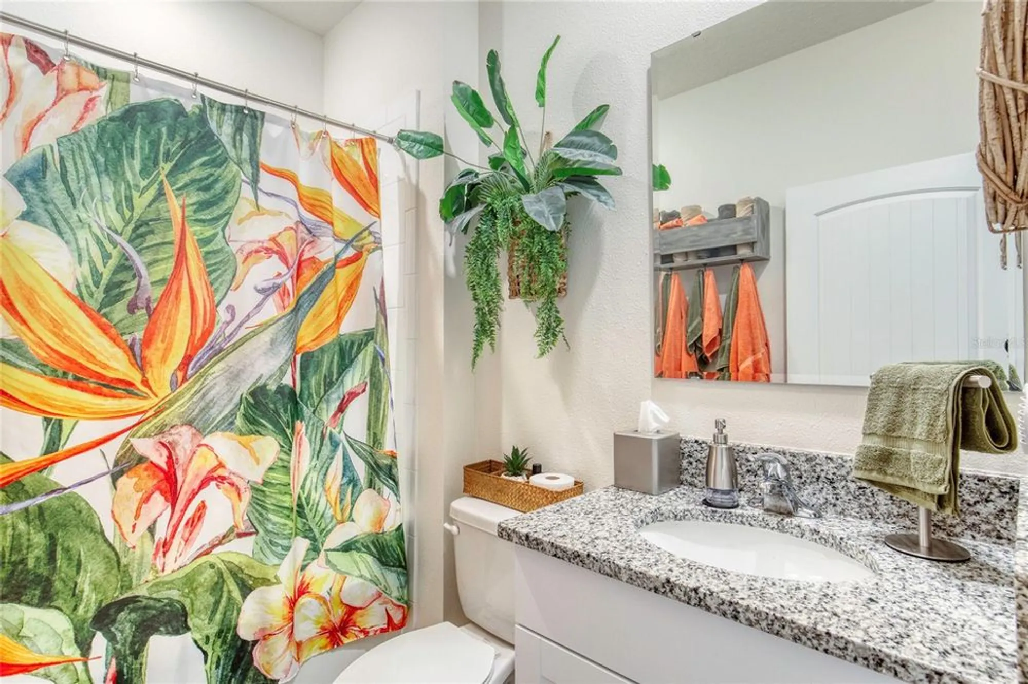 Property Slideshow image 7 of 47 | 6 fox lair ct, Ormond Beach, FL, 32174