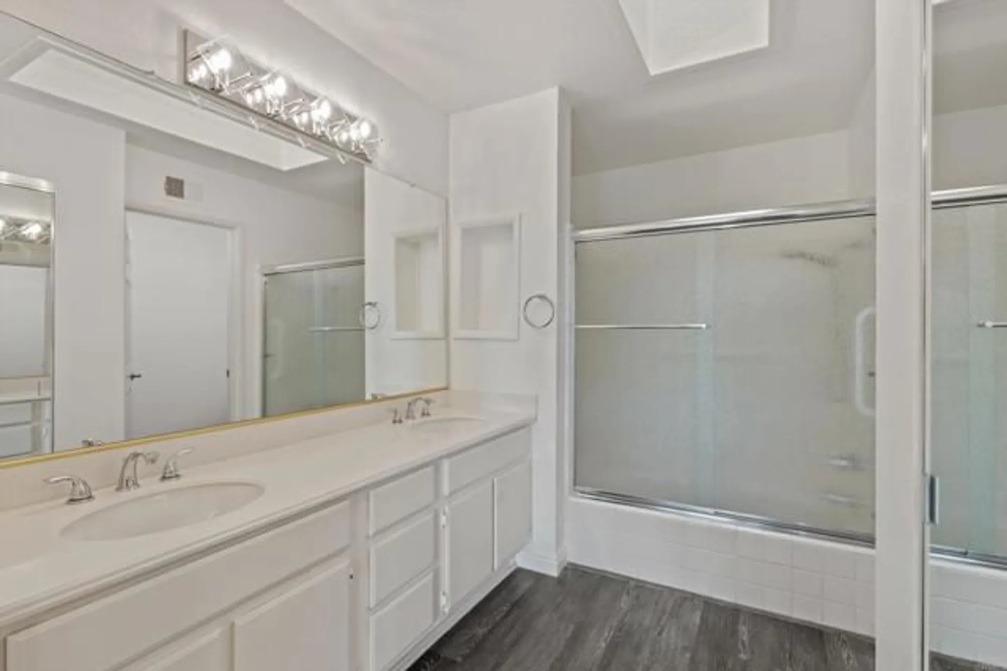 Property Slideshow image 33 of 74 | 1349 via firenze, San Marcos, CA, 92078