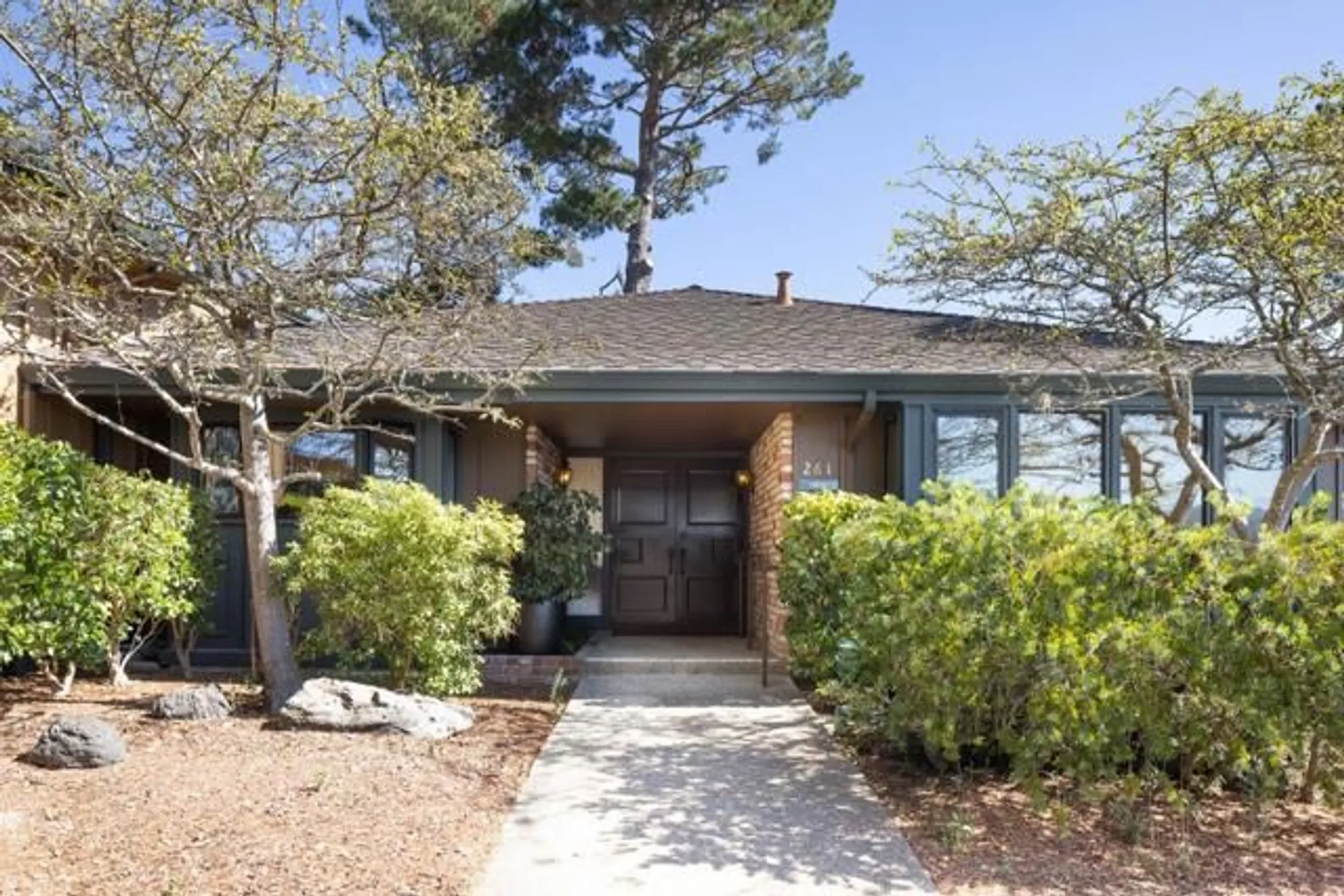 Property Slideshow image 18 of 37 | 261 del mesa carmel, Carmel, CA, 93923