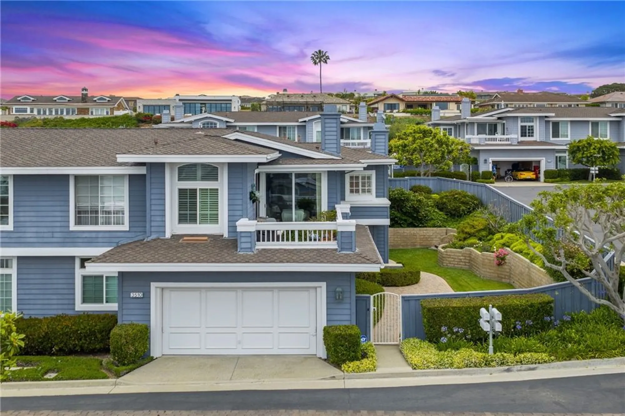 Property Slideshow image 18 of 36 | 3510 lilac ave 13, Corona Del Mar, CA, 92625