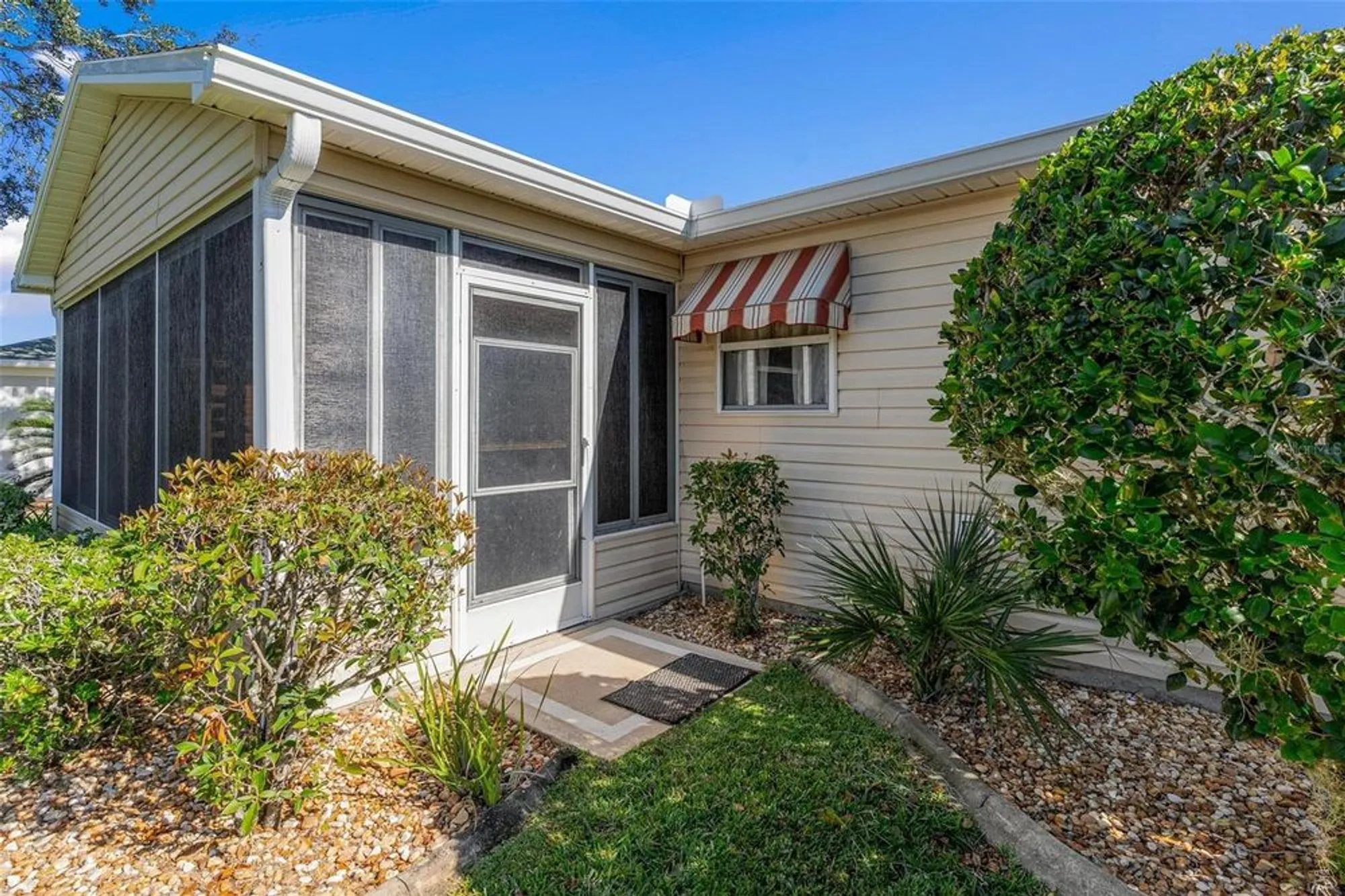 Property Slideshow image 35 of 45 | 2732 privada dr, The Villages, FL, 32162