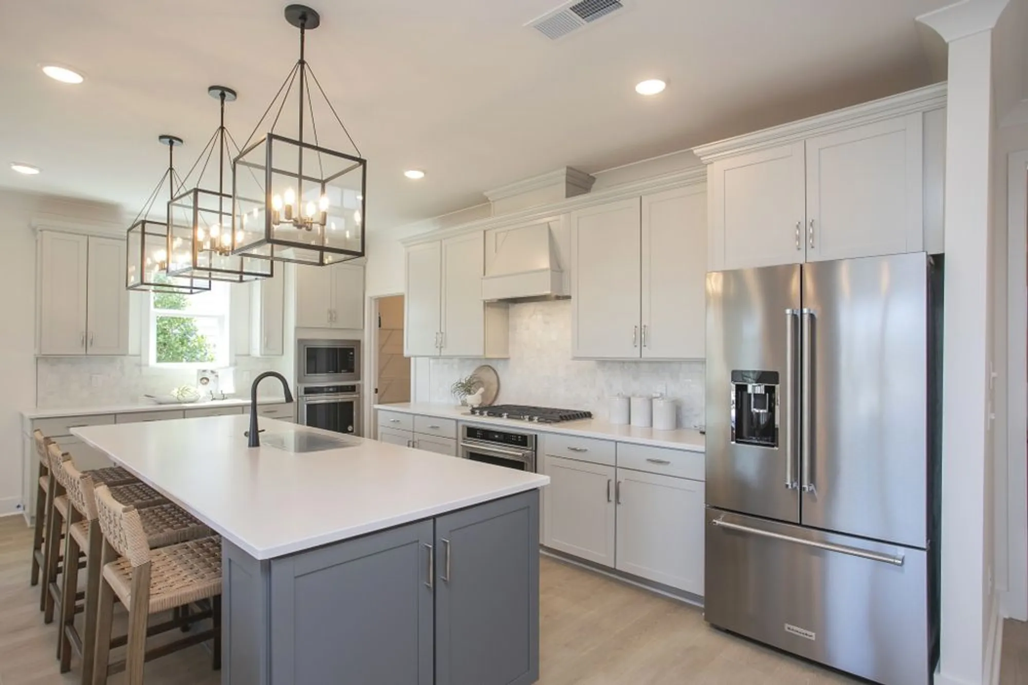Property Slideshow image 24 of 44 | 816 everglade dr, Lebanon, TN, 37090