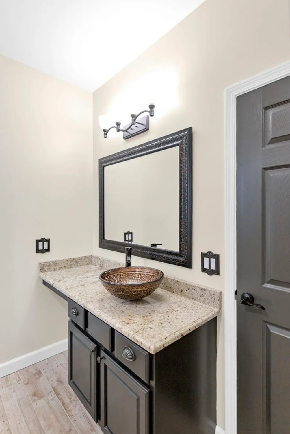 Property Slideshow image 53 of 71 | 2660 harnish dr, Algonquin, IL, 60102