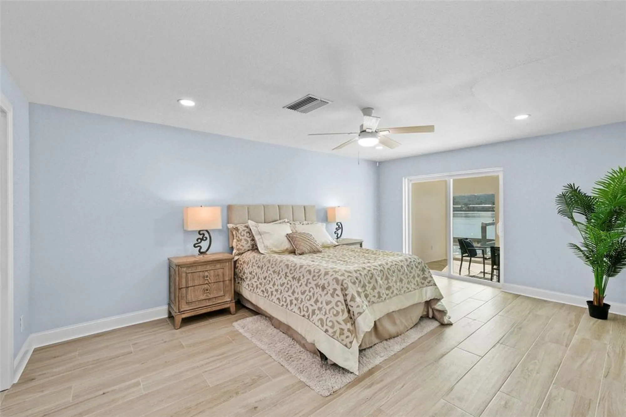 Property Slideshow image 24 of 54 | 642 boca ciega point blvd s, St Petersburg, FL, 33708