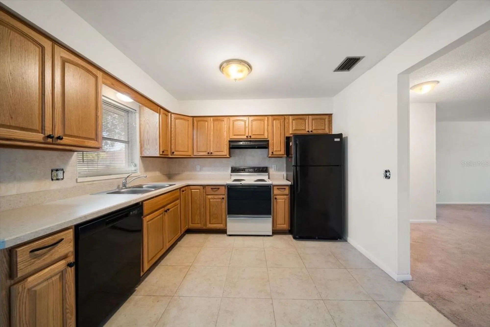 Property Slideshow image 5 of 29 | 8445 calais, Pinellas Park, FL, 33781