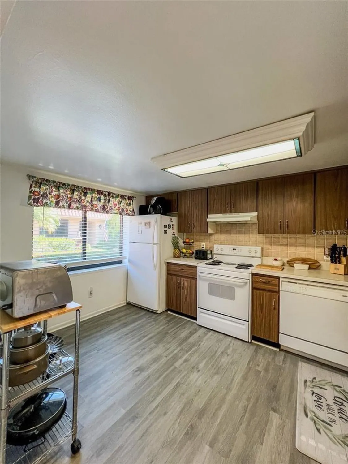 Property Slideshow image 23 of 64 | 19029 us highway 19 n apt 12e, Clearwater, FL, 33764