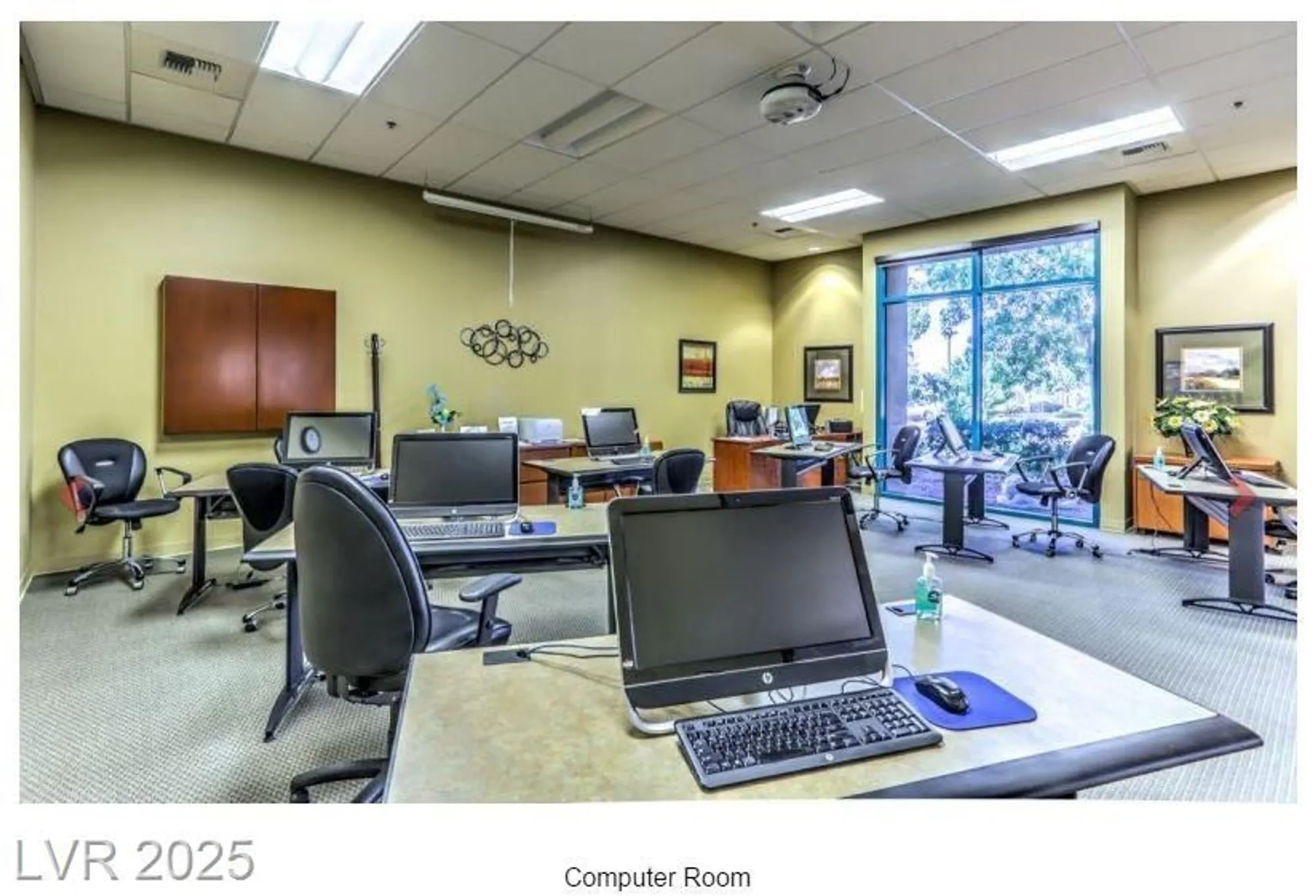 Property Slideshow image 48 of 62 | 2467 moonlight valley ave, Henderson, NV, 89044