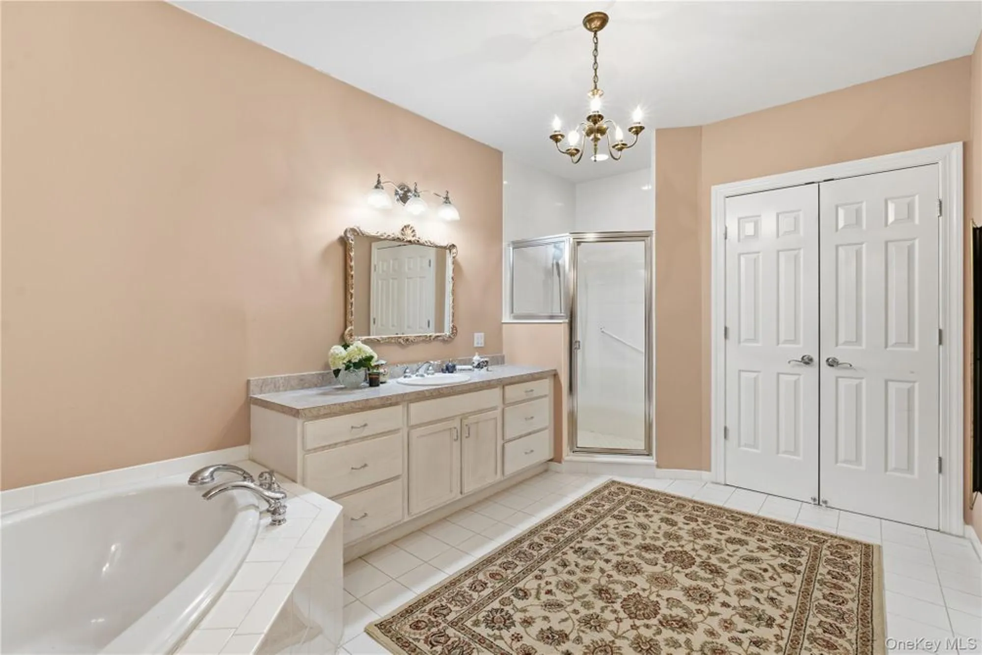 Property Slideshow image 17 of 24 | 159 altessa blvd, Melville, NY, 11747