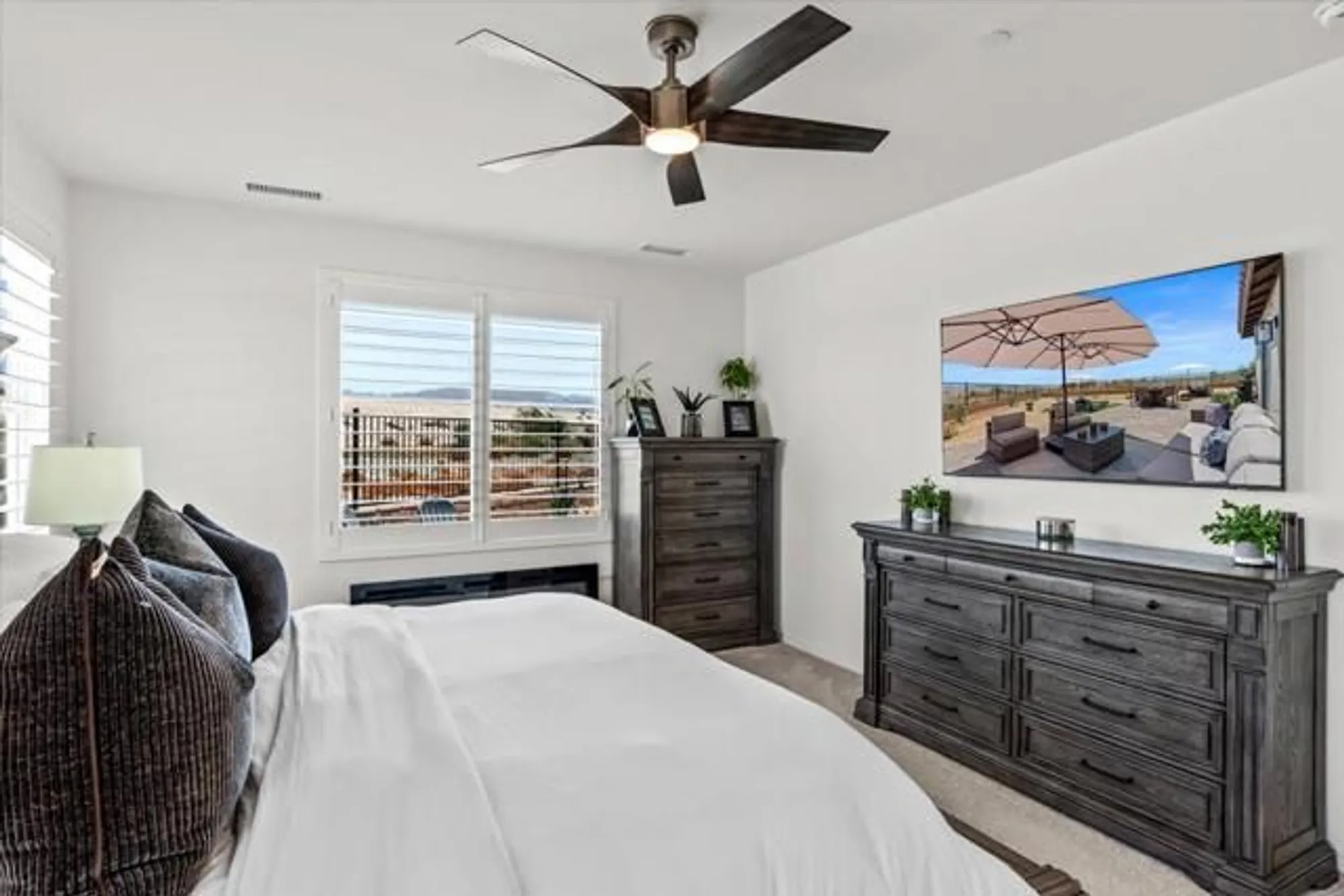 Property Slideshow image 21 of 71 | 42940 ascona ln, Indio, CA, 92203