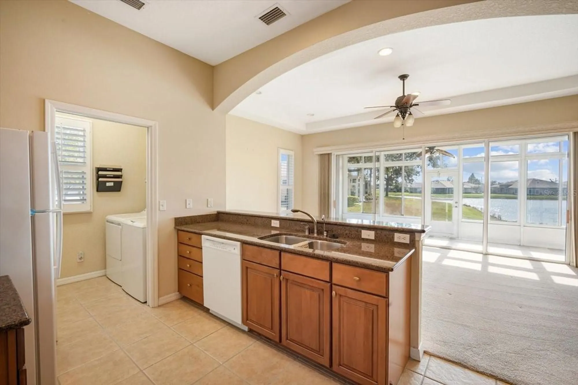 Property Slideshow image 10 of 35 | 2490 kensington greens dr, Sun City Center, FL, 33573