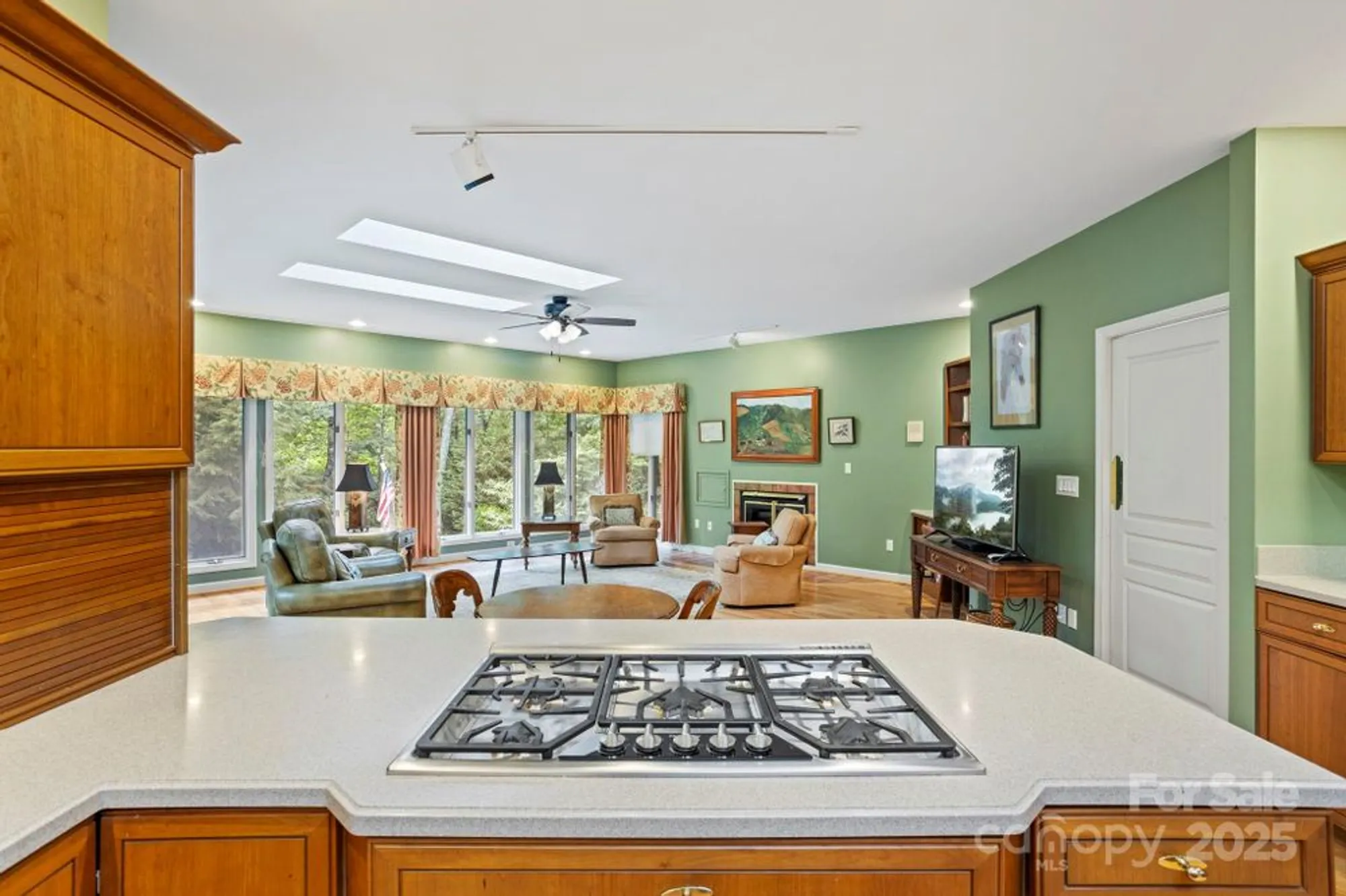 Property Slideshow image 14 of 48 | 100 elmridge dr, Flat Rock, NC, 28731
