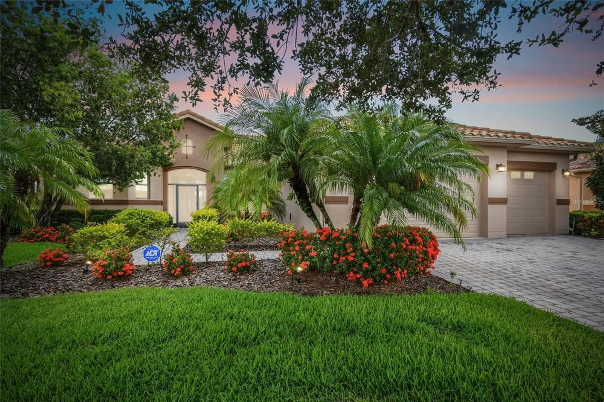 Property Slideshow image 4 of 53 | 154 rancho mirage dr, Kissimmee, FL, 34759