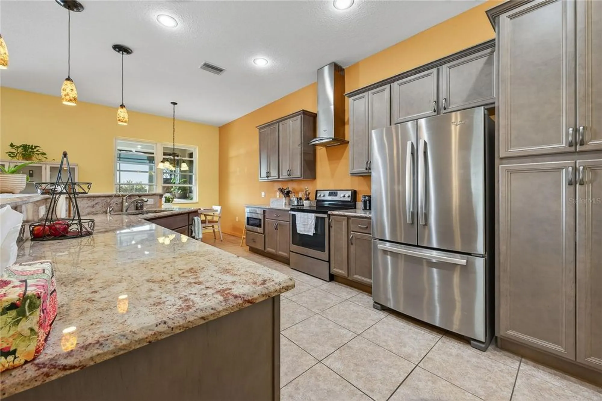 Property Slideshow image 12 of 48 | 5461 hogan ln, Winter Haven, FL, 33884