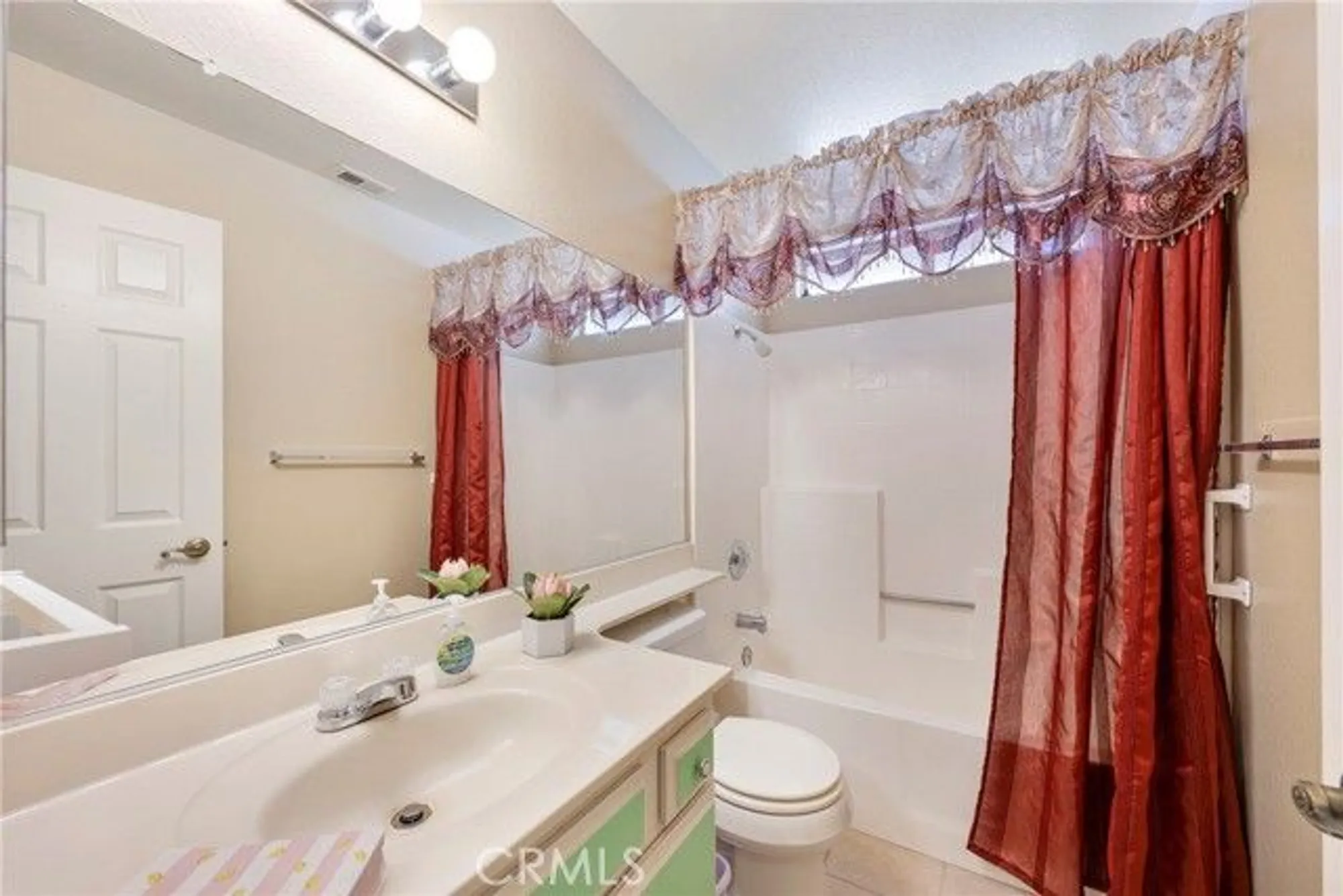 Property Slideshow image 27 of 55 | 28285 calle lustrosos, Menifee, CA, 92585