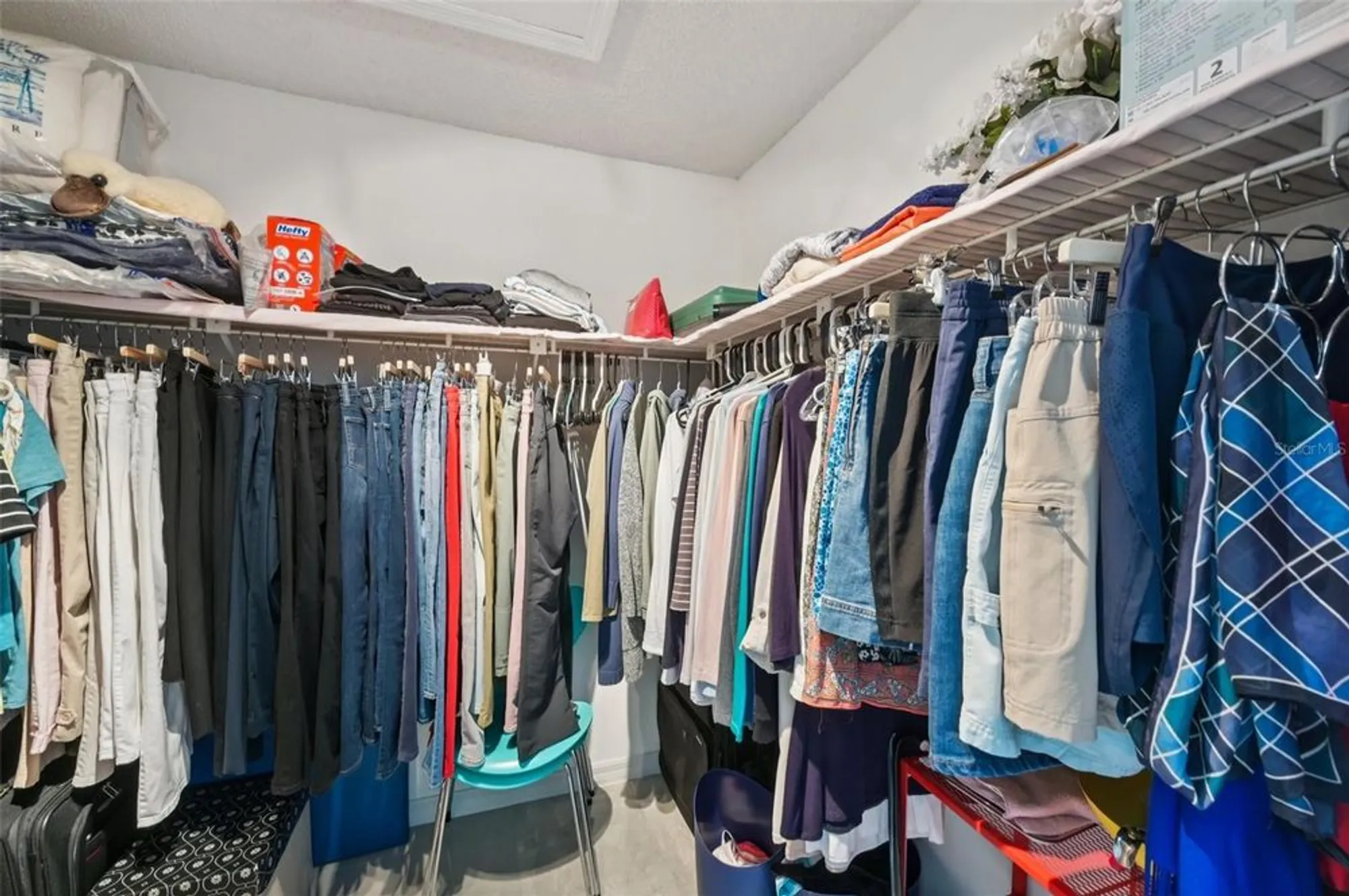 Property Slideshow image 34 of 42 | 5588 golf pointe dr # 1, Sarasota, FL, 34243